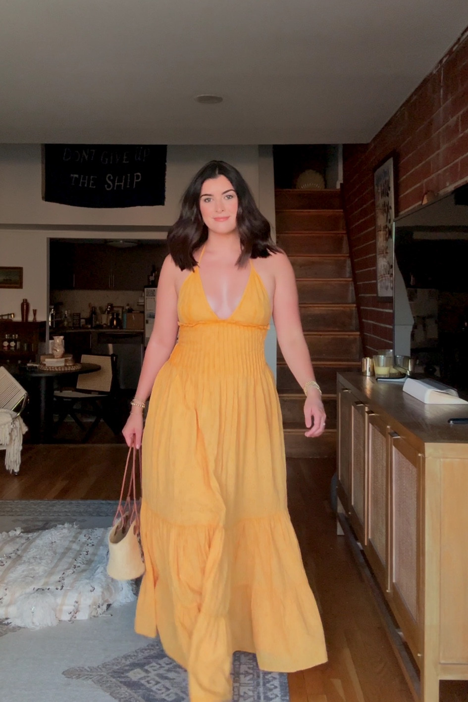 Gorgeous orange summer dress! I’m wearing size small runs large 