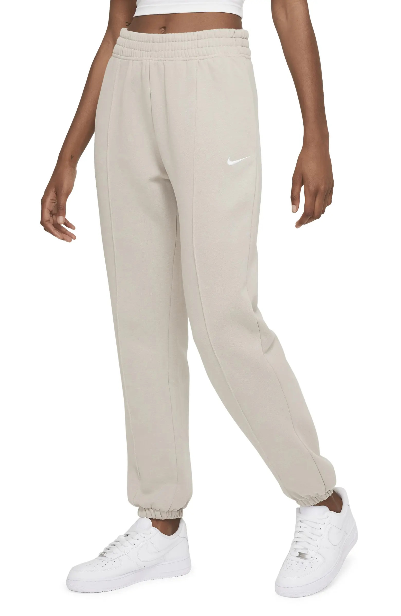 Sportswear Essential Fleece Pants | Nordstrom