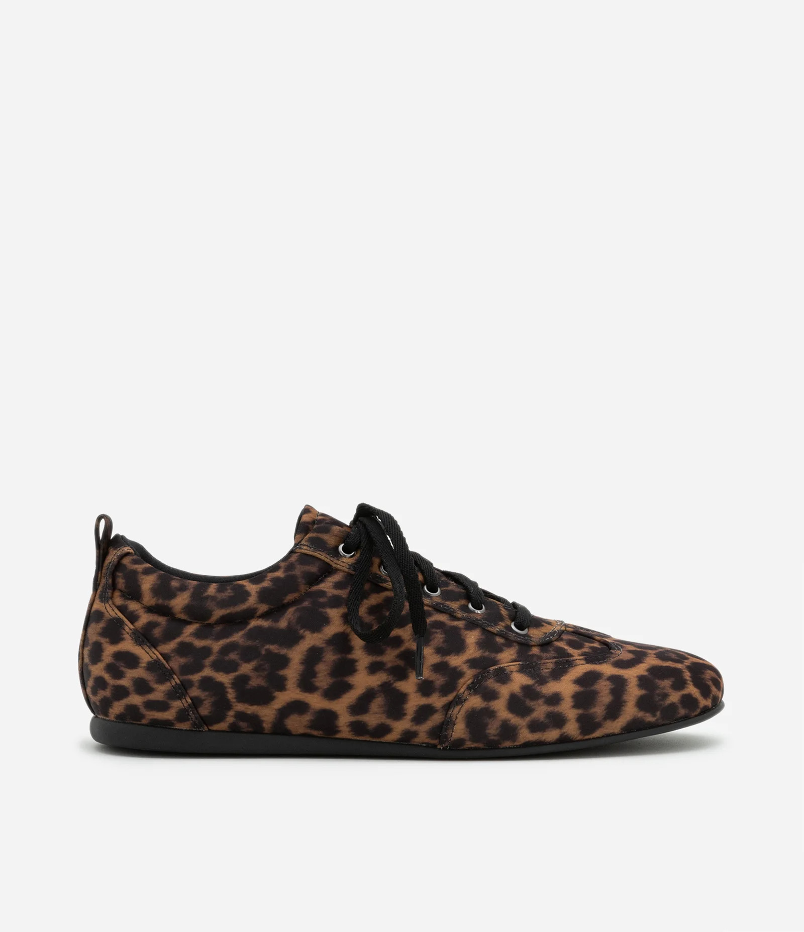 Tênis Chuteira em PU Sola Flat Animal Print Marrom - Lojas Renner | Renner (BR)