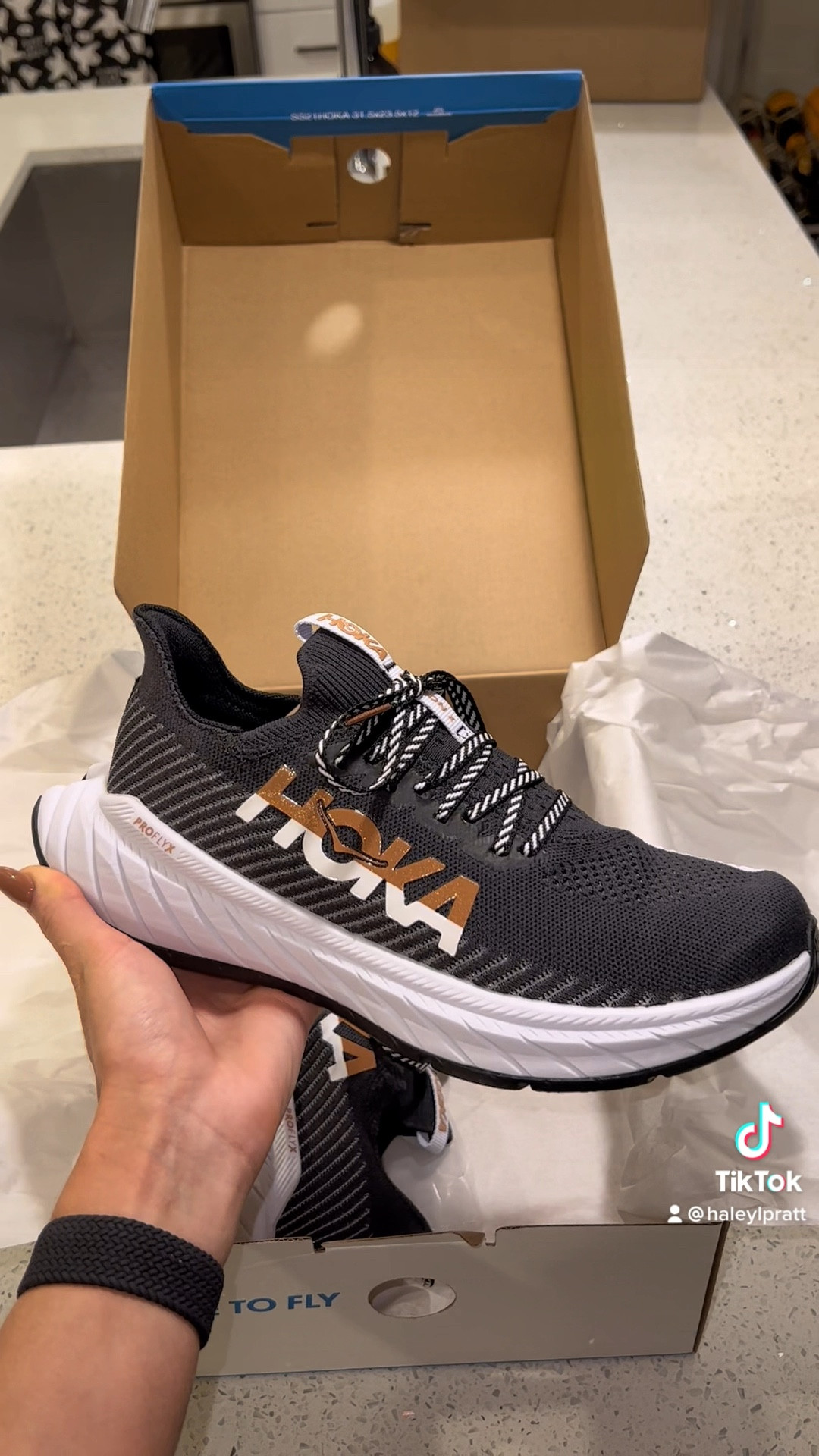 Unboxing my new Hoka Carbon X 3s!! IM OBSESSED!! 😍 #hoka #runningshoes #running 

#LTKshoecrush