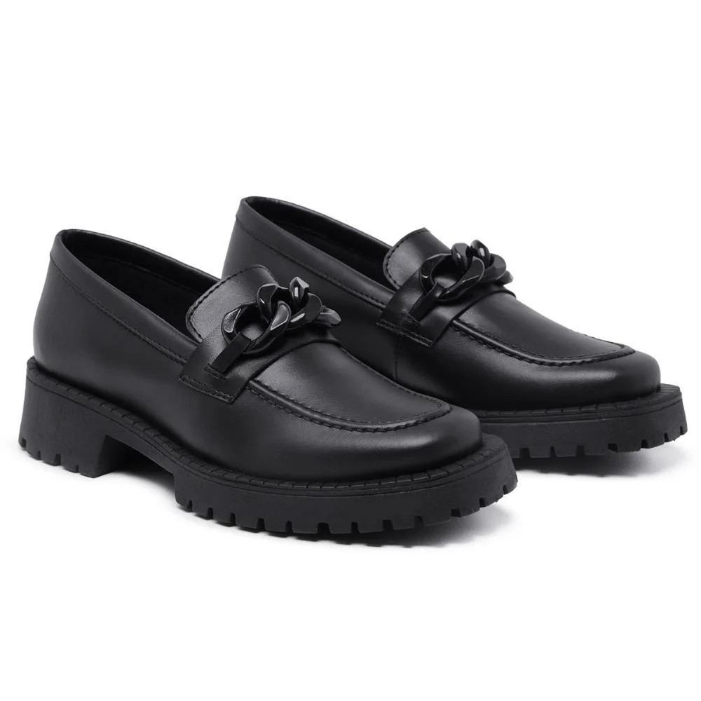 Mocassim Feminino Sapato Tratorado Oxford Calce Fácil Preto | Renner (BR)