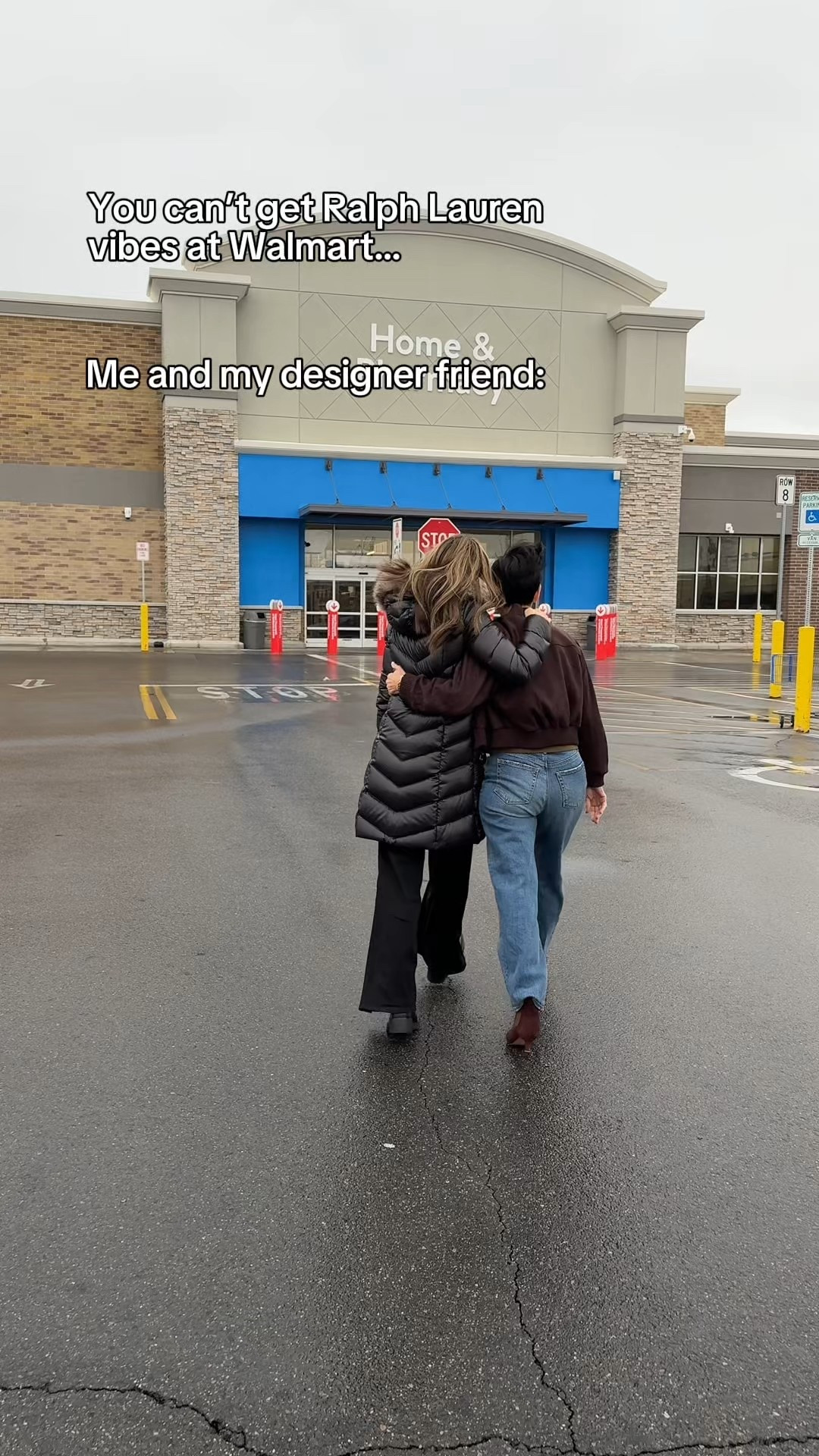 Turns out you can get Ralph Lauren style at Walmart… you just have to know where to look. 😉✨
Rounding up all our designer-inspired Christmas finds — and yes, it’s not too late to snag them! 🙌🏼🎄

#designerinspired #walmartfinds #ralphlaurenvibes #affordableandchic #busymomstyle #frontdoorinspo #holidaydecor

#LTKmomlife #LTKHoliday #LTKHome