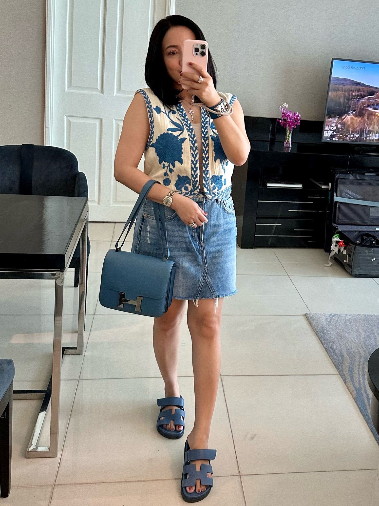 #ootd #fashion #styleinspo #fashioninspo

#LTKworkwear #LTKbeauty #LTKstyletip