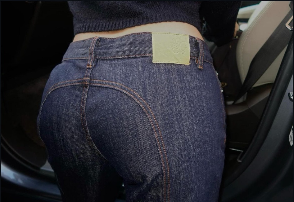 Up close - the details of these denim jeans!

#LTKaustralia #LTKwinter