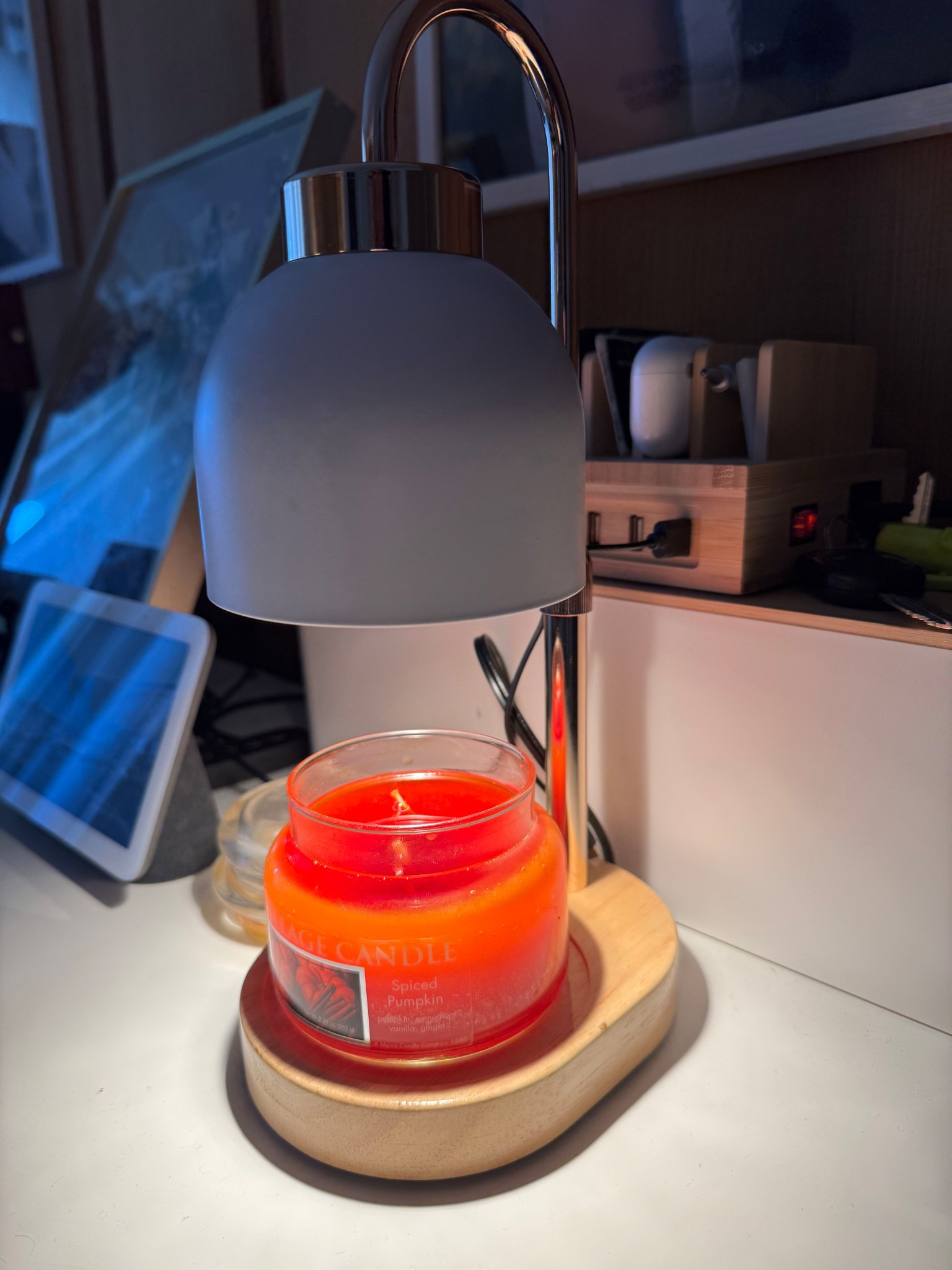 LOVE this candle warmer! You can set it on a timer and family safe since there are no flames 🔥 

#LTKFindsUnder50 #LTKHome #LTKmomlife