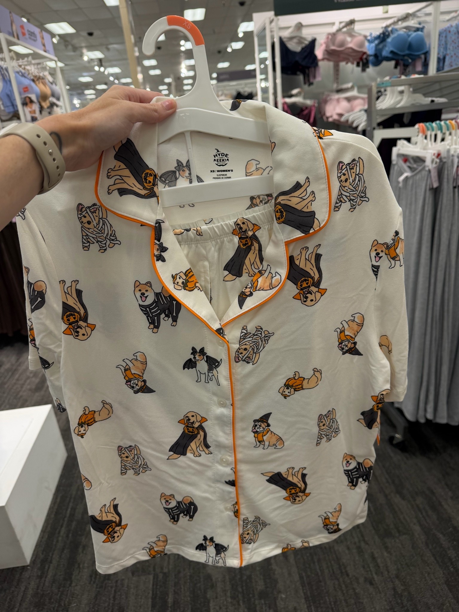 Halloween pajamas for the dog lovers

#LTKselfcare #LTKSeasonal