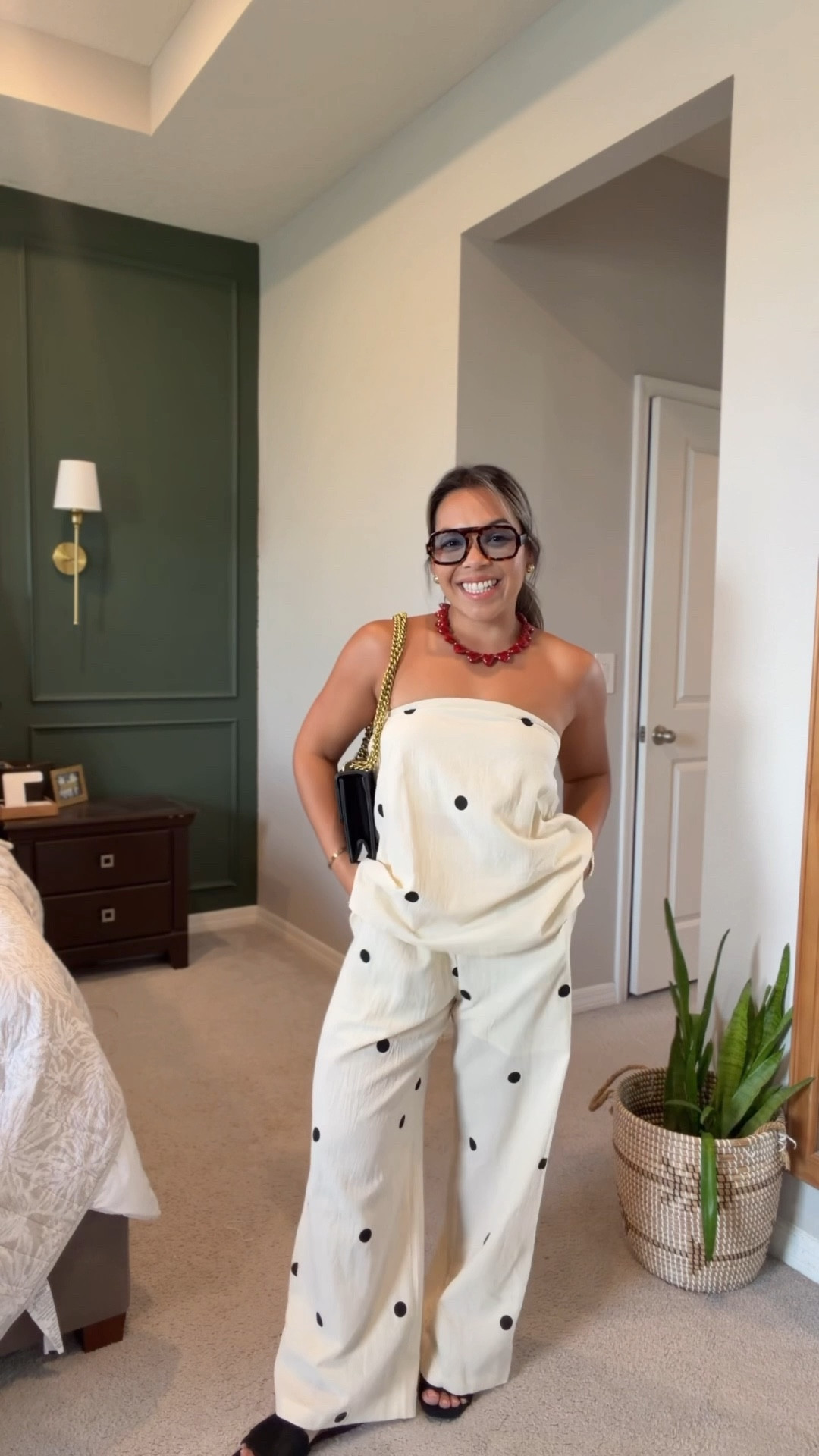 The CUTEST set for the spring/summer! Nothing is see through. It’s double lined but lightweight! Wearing a small. 

#LTKgrwm #LTKootd #LTKPetite