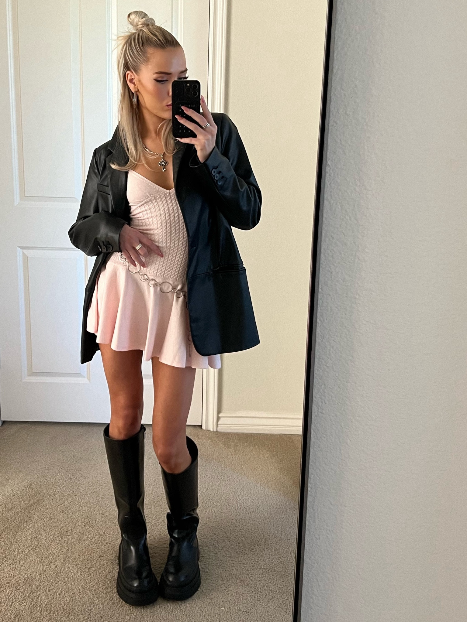 Cutest ballerina w a lil bitta leather🎀🖤💅🏼🫶🏼


#LTKworkwear #LTKstyletip #LTKU
