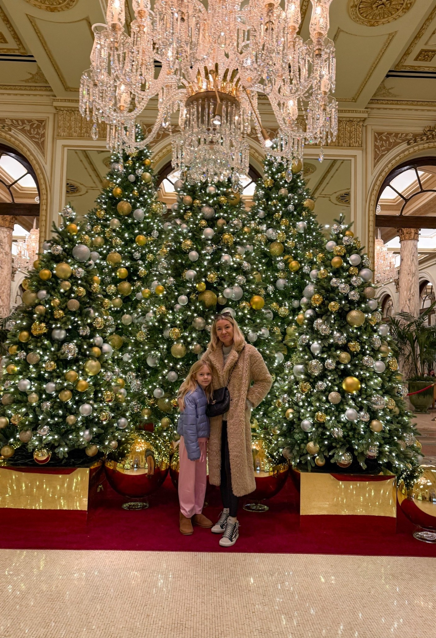 First day in NYC! Wore the comfiest coat & some of my other favorite staples ✨

#LTKFindsUnder50 #LTKSaleAlert #LTKHoliday