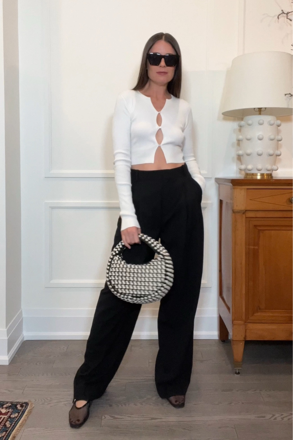 Fall Colour Trends: Cream & Black 