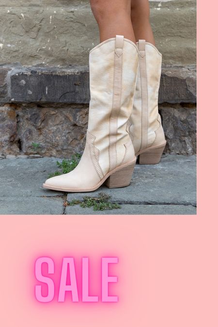 My favorite boots are on major sale for $89! They are the perfect neutral boot and go with everything. I’m wearing a 6.5

#LTKGiftGuide #LTKCyberweek #LTKHoliday