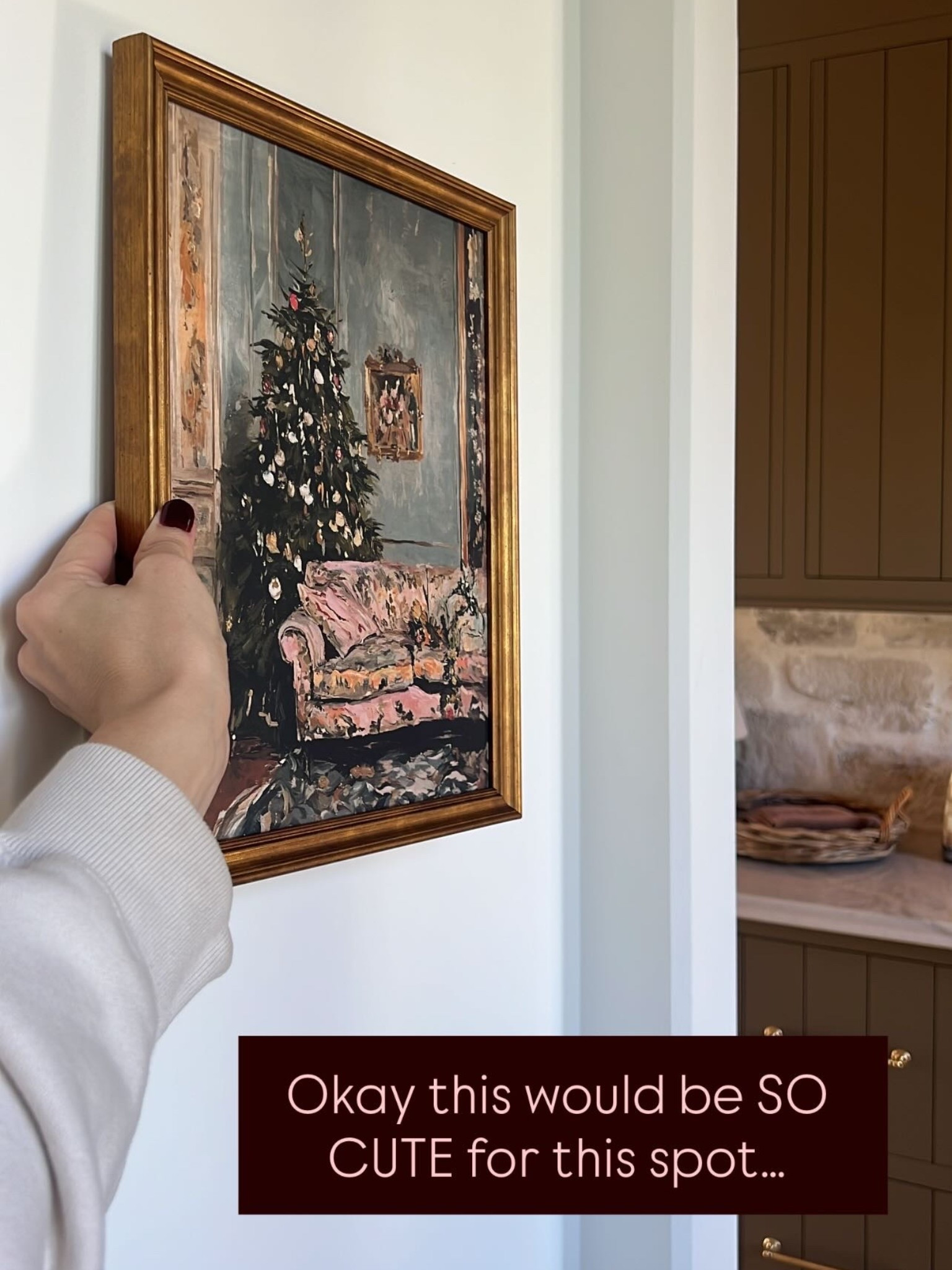 The cutest painting for Christmas decor! 

Vintage Christmas
Wall art
Gold frame 

#LTKHome #LTKFindsUnder50 #LTKSeasonal