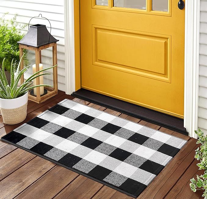 Black and White Buffalo Plaid Rug - 24x36 + Upgraded Anti-Slip Mat, Outdoor/Indoor Front Porch Ch... | Amazon (US)