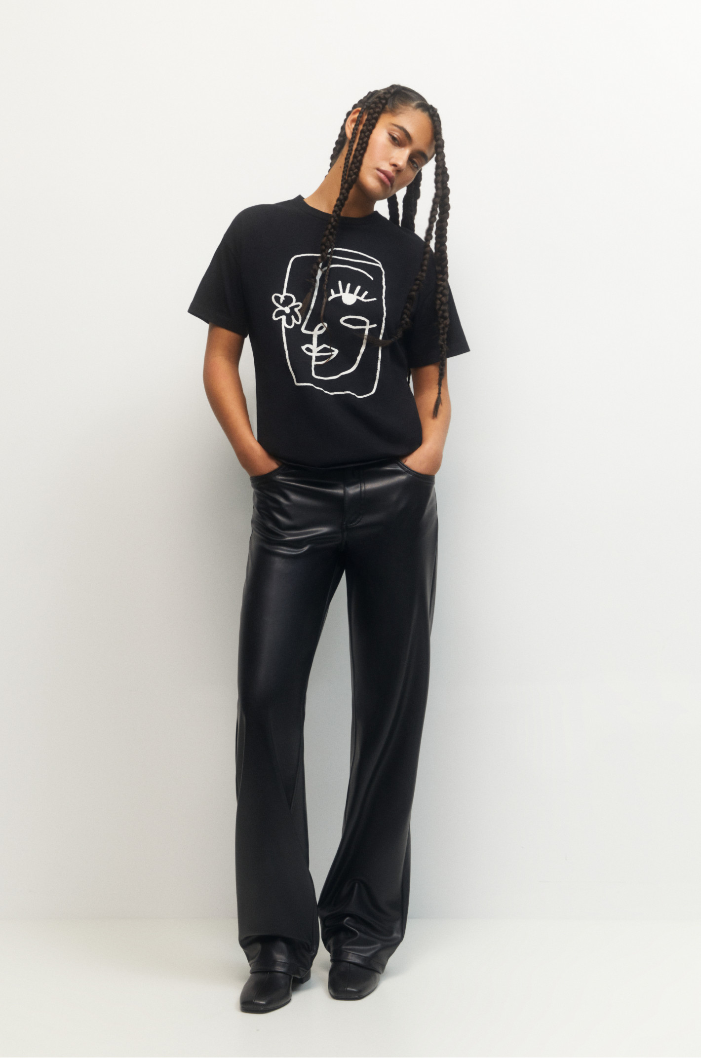 Short sleeve T-shirt with graphic | PULL and BEAR UK