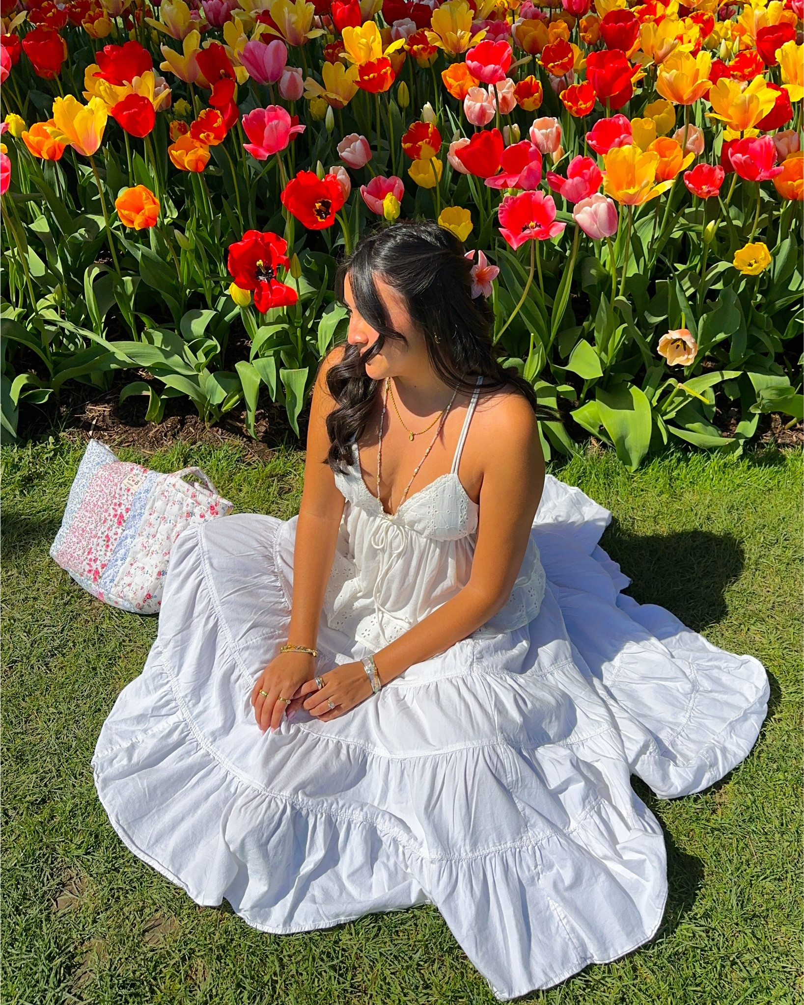 spring outfits in full swing 🌸🌷💐 what I wore to the tulip fields! Skirt is TTS I would size down on the top :) 

#LTKTravel #LTKSeasonal #LTKFindsUnder100