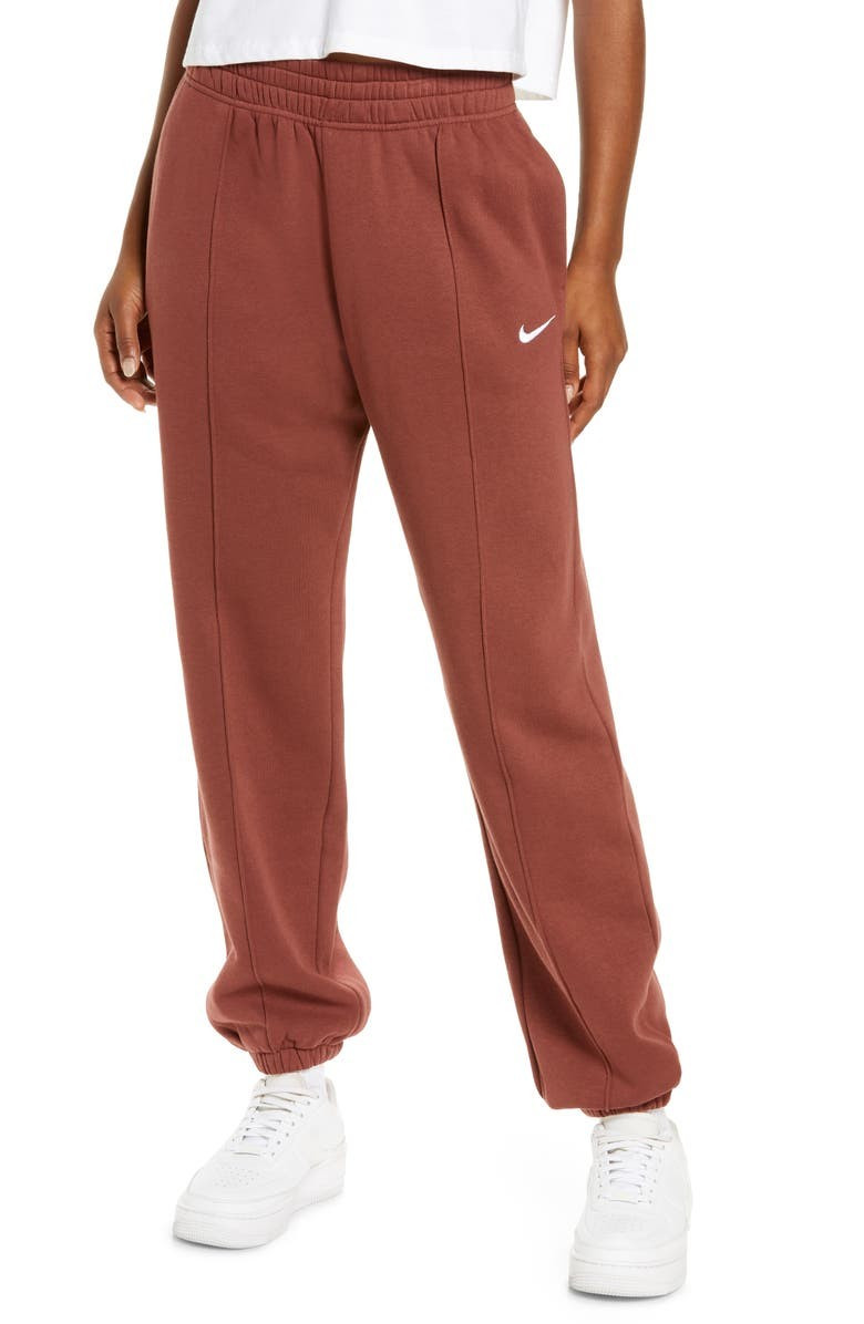 Sportswear Essential Fleece Pants | Nordstrom