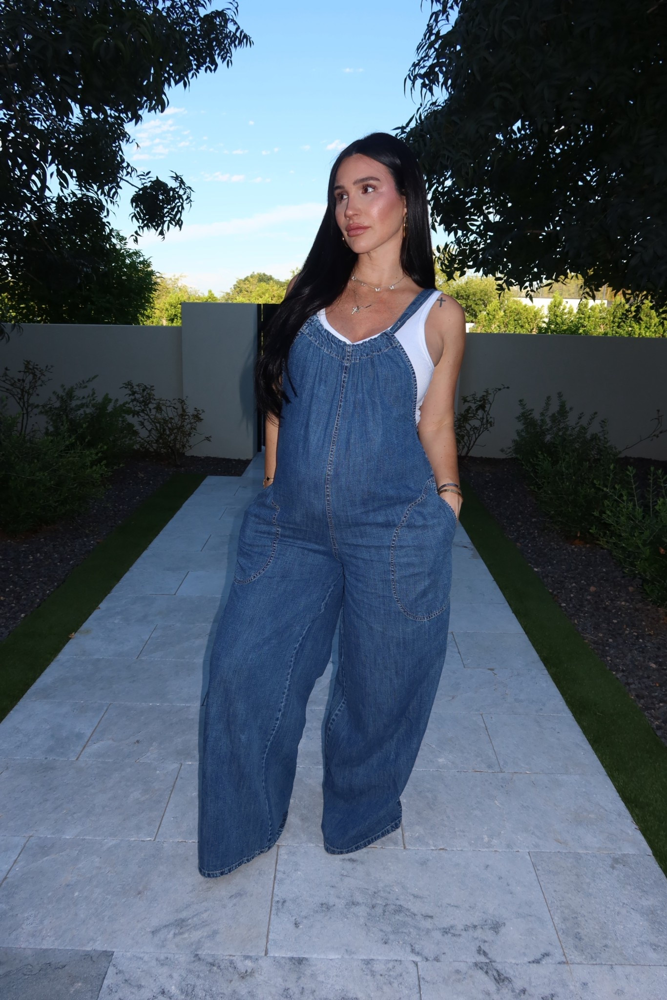 Such a cute outfit for the bump!

#LTKBump #LTKFamily #LTKBaby