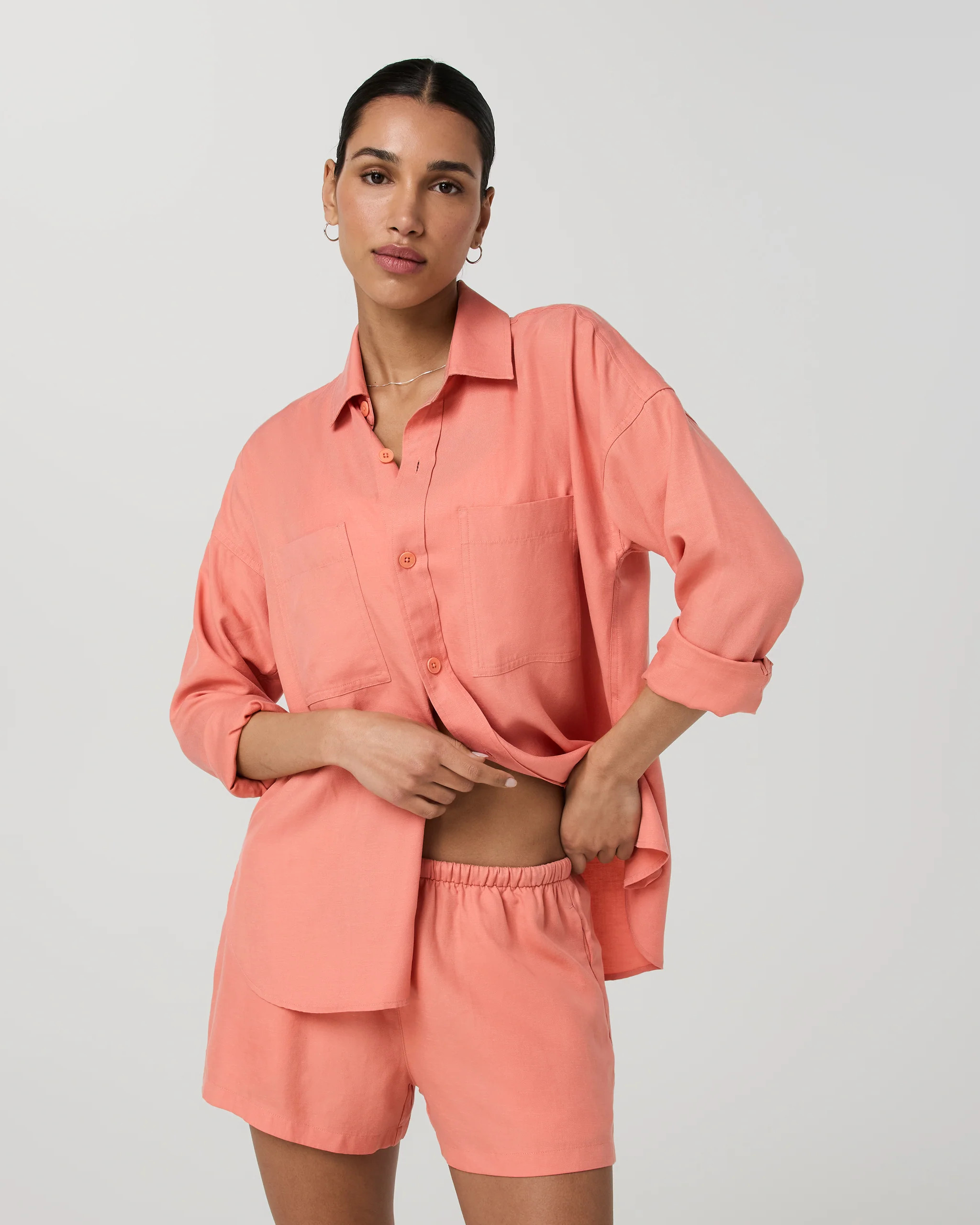 Trestles Twill Button Up – Women's Sun Stone Twill Shirt – Vuori | Vuori Clothing (US & Canada)