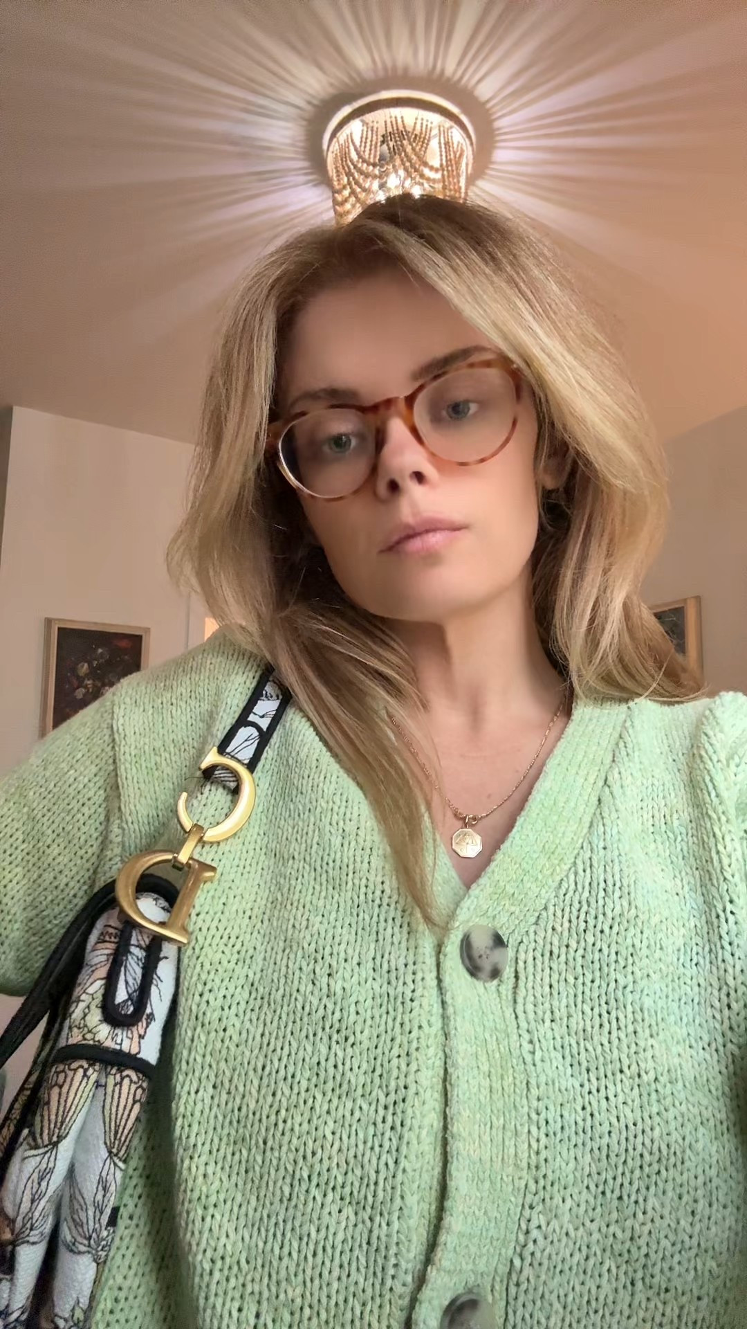 Bag is D1 - pictured below is not what ships! 
#sephorasale ends tomorrow!!!

#LTKFindsUnder100 #LTKBeauty #LTKItBag