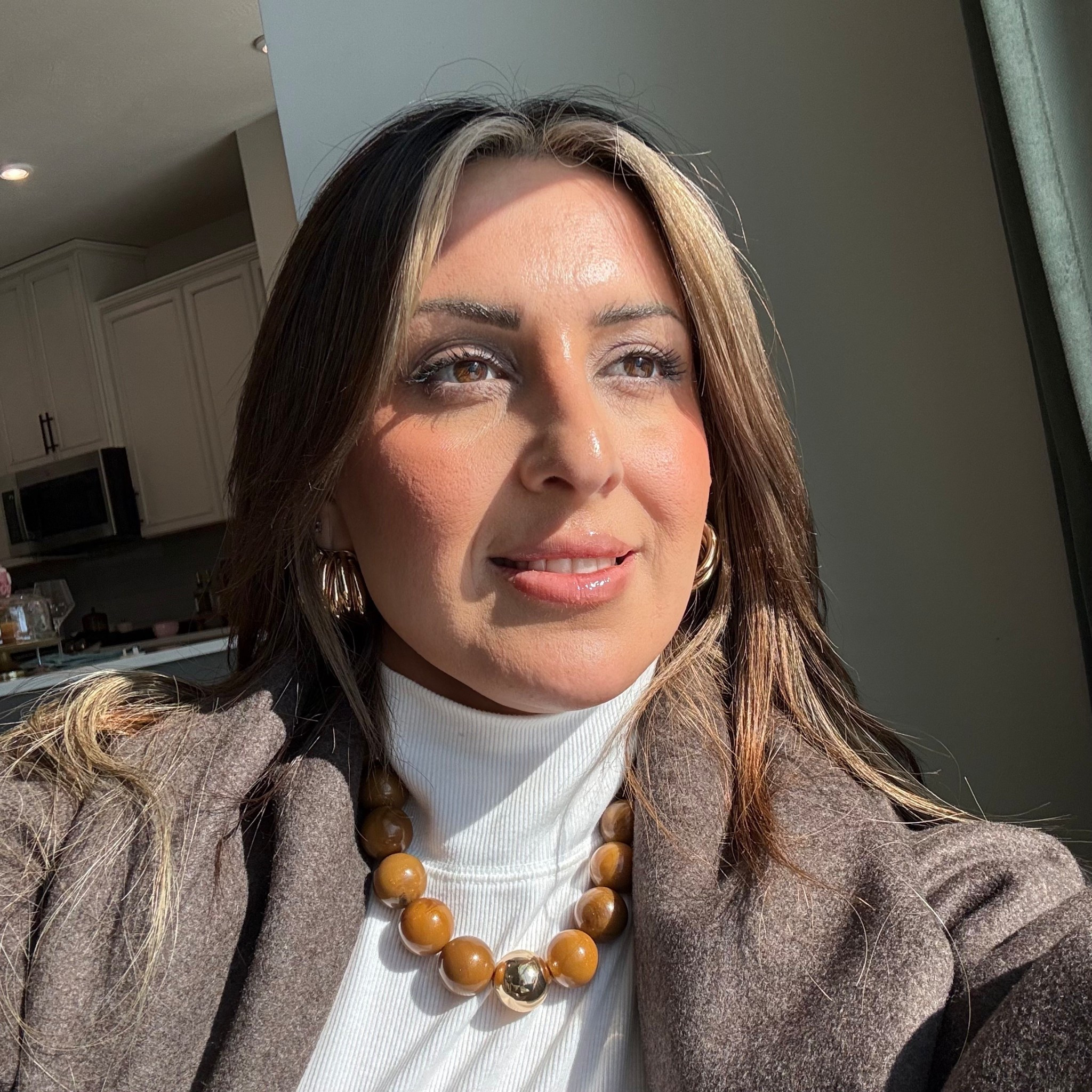 I’m obsessed with this Tiger’s Eye necklace from BaubleBar ✨—sharing the link so you can check it out too! 💛
#LTKjewelry #LTKbaublebar

#LTKOver40 #LTKgrwm