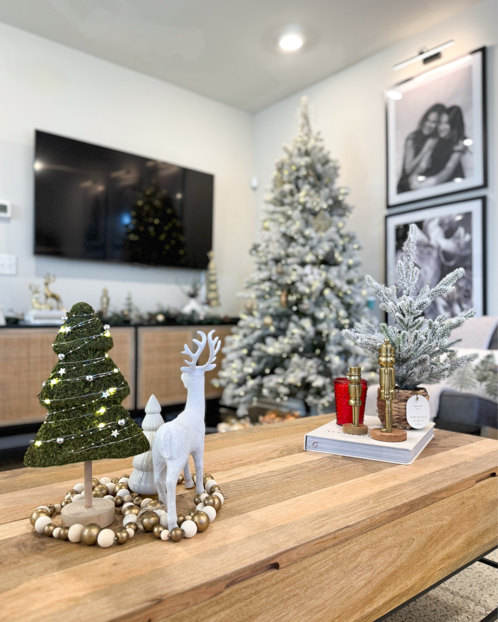 How to style your coffee table for the holidays 🎄 👇🏼

1️⃣ Determine how many sections you want to create 
Options: 1 in the center OR 2 on either side - like we have here 
2️⃣ Start each section by laying down your grounding pieces - we try to use decor that is used year round (books & trays) 
3️⃣ Layer in candles or other cozy items on top of your grounding pieces. Bonus points if they are holiday colors 🌲♥️
4️⃣ Finish with adding in your holiday decor pieces in each section! 
5️⃣ Have fun with it! Holidays are all about spreading love and cheer 🎶

✨Bonus Tip: Rule of thumb is that items in sections of 3s and 5s look more appealing to the eye! 👀

Happy Decorating! 

#holidaydecor #coffeetable #coffeetablestyling #homedecortips 
#interiorstyling 

#LTKHome #LTKHoliday #LTKSeasonal