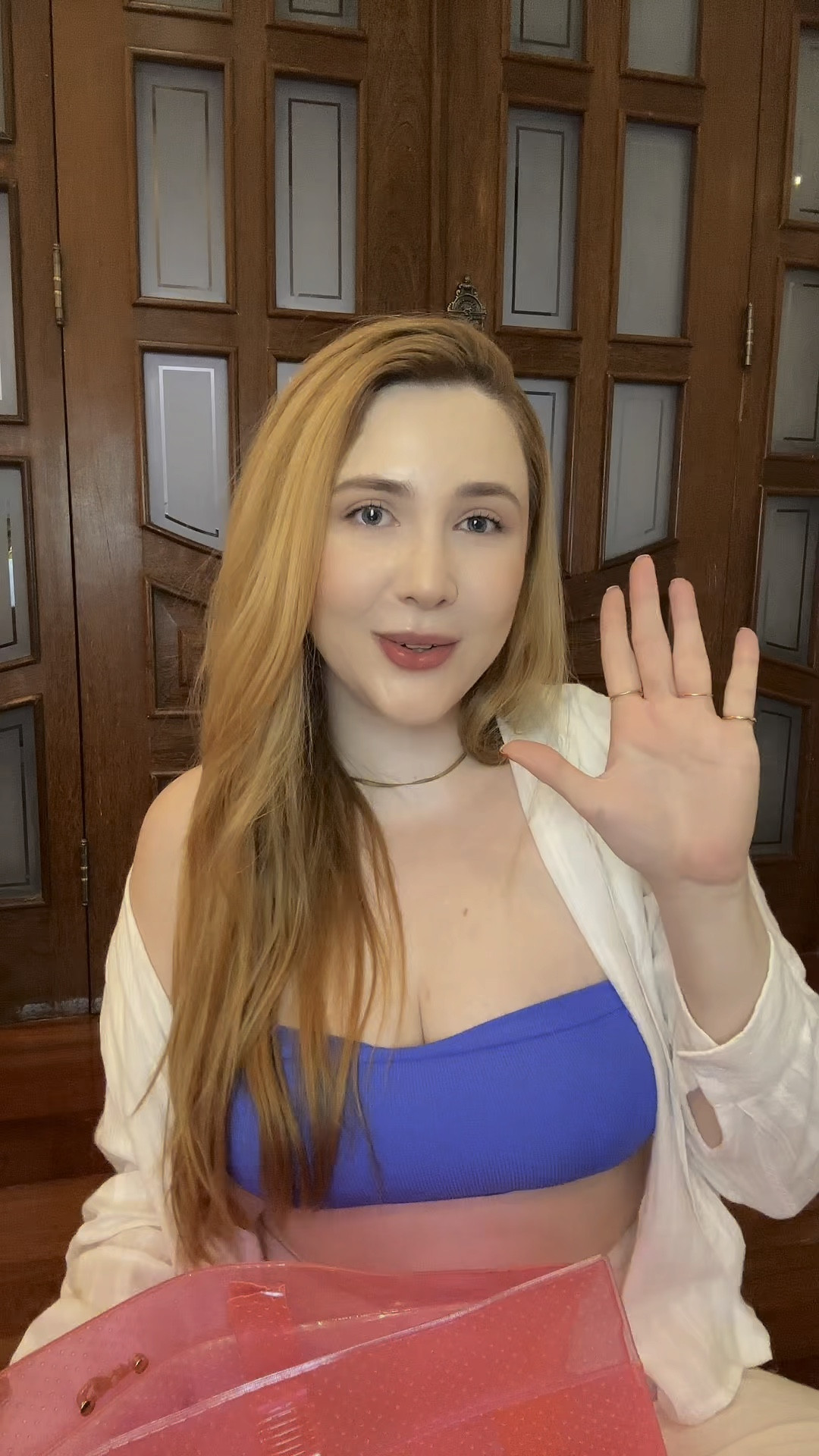 Meus ítens essenciais para a minha bolsa de verão. E é claro as máscaras 10 em 1 da Dove. 

#dove10em1

#LTKVideo #LTKbeauty #LTKbrasil