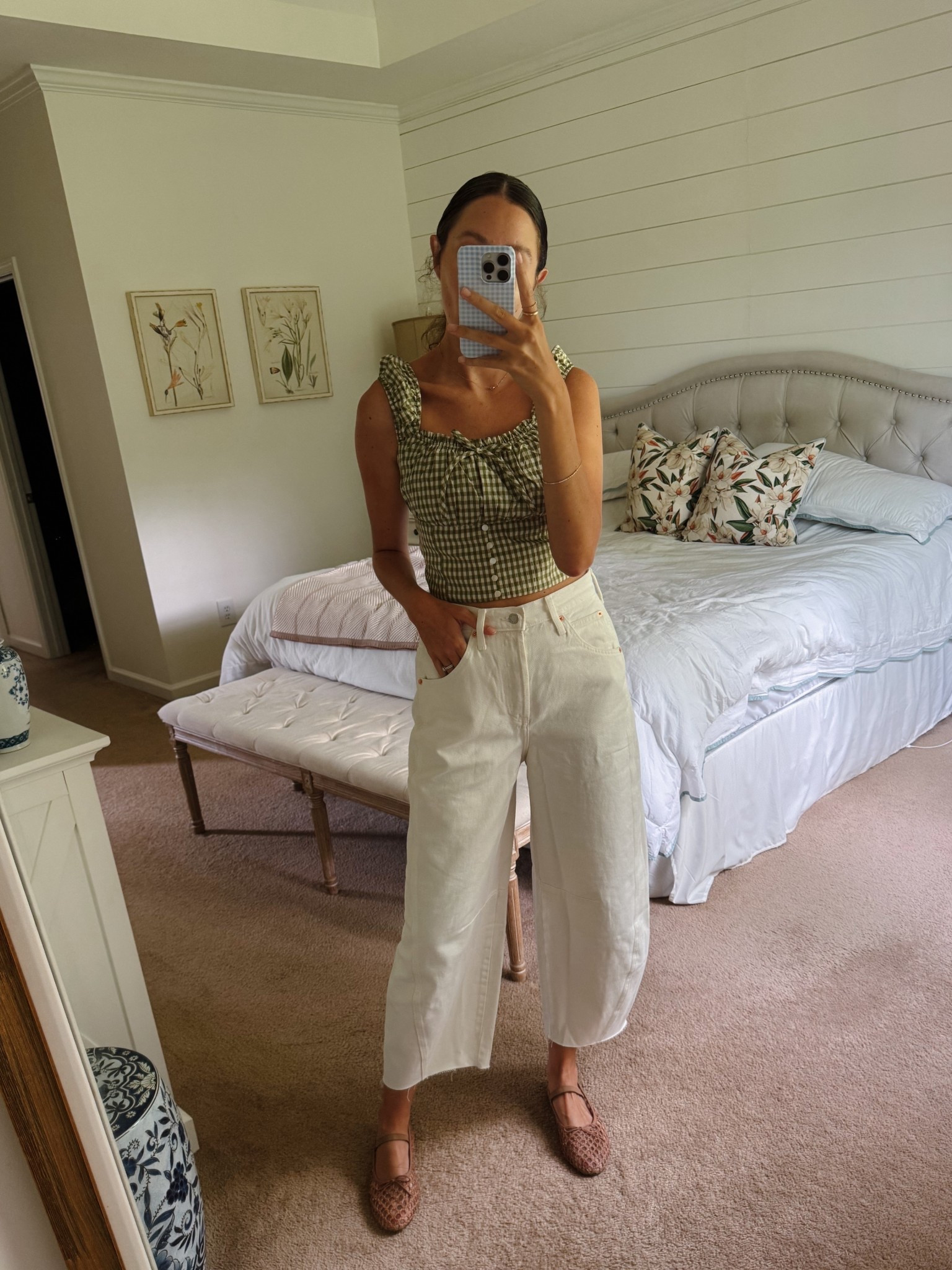 my new favorite barrel jeans from target !!

#LTKMidsize #LTKShoeCrush #LTKFindsUnder50