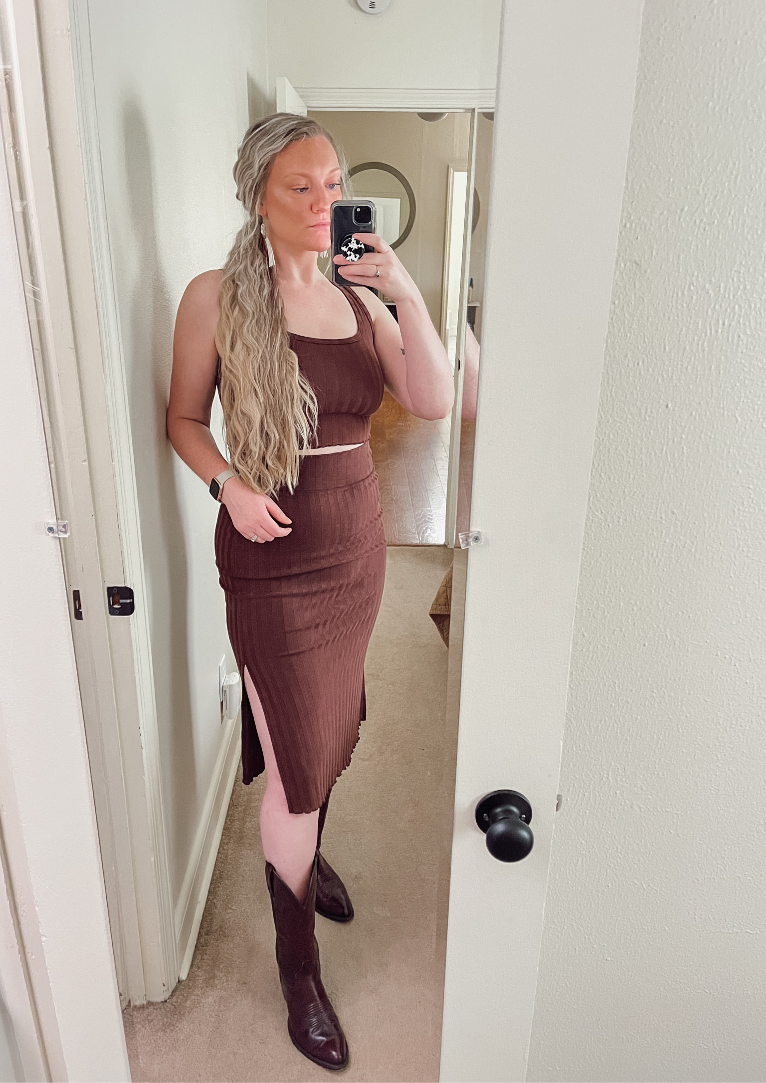 Fall set, wearing S skirt and XS top