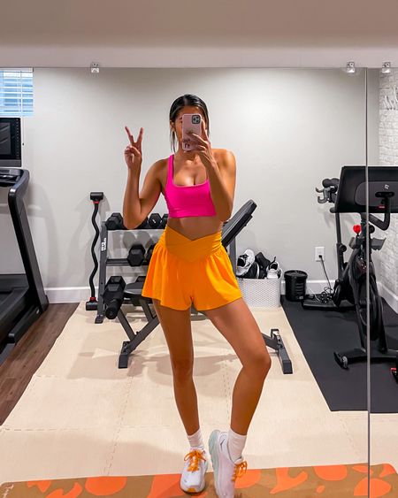 A cute color block workout outfit in the home gym for morning sculpt and Pilates 🌸🧡 

#LTKstyletip #LTKunder50 #LTKfitness