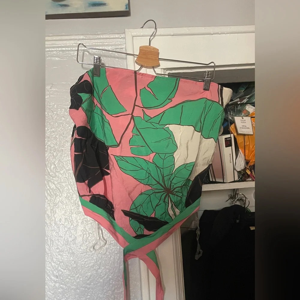Tropical Leaf Print Top | Poshmark