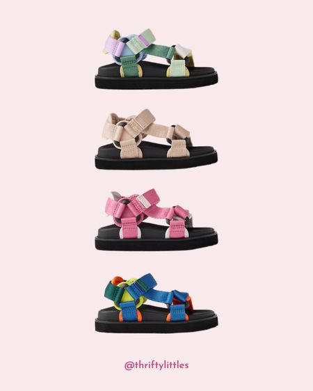 The cutest sandals for littles for summer!! On major sale for a limited time. ☀️ 