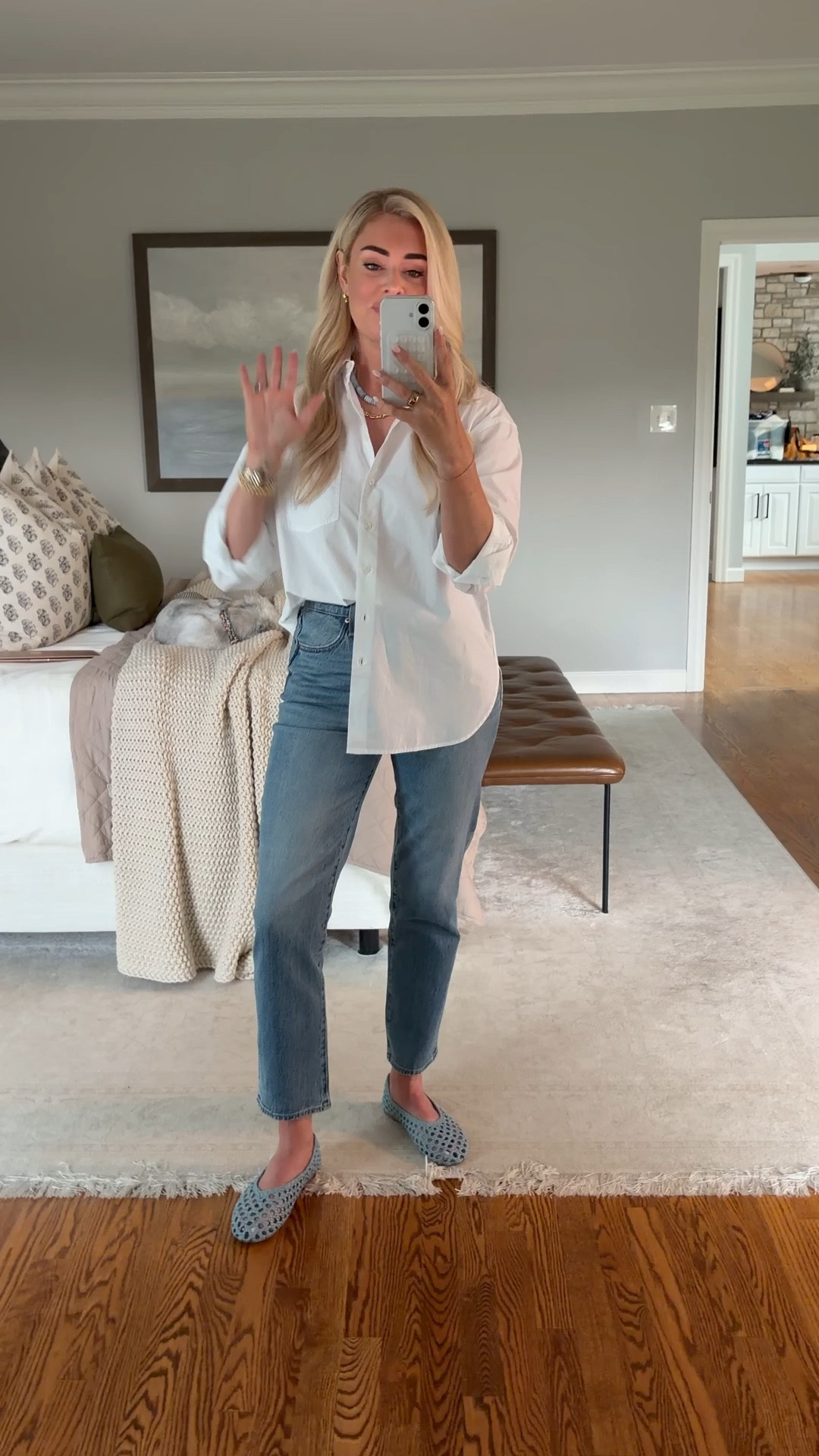 Wearing a small in the button down & a 27 in the jeans - both fit true to size 

#LTKgrwm #LTKootd #LTKSeasonal