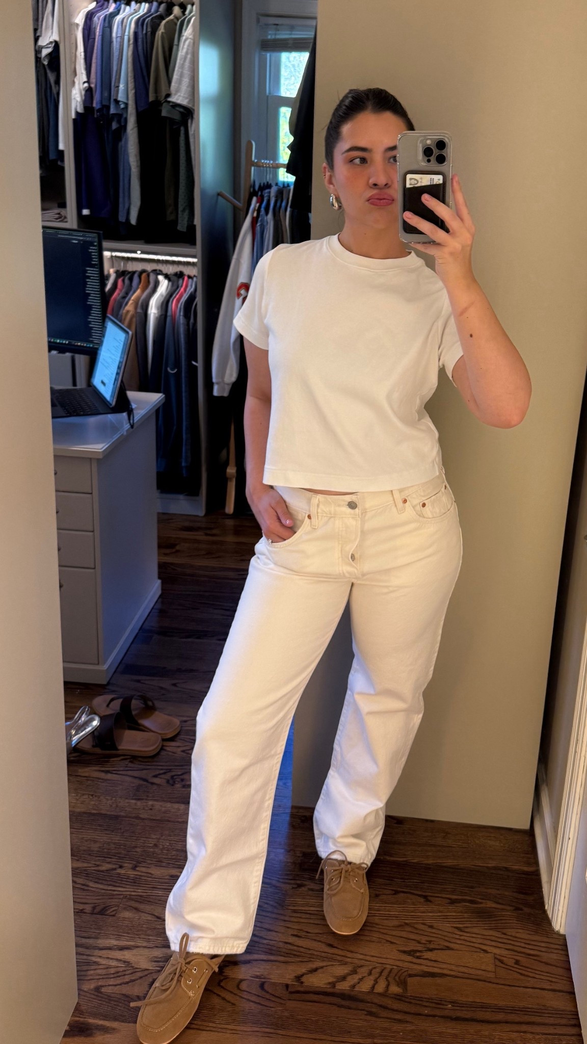 Levi Jeans 501 90s #levis #denim #jeans #baggyjeans #whitejeans

#LTKFindsUnder100 #LTKootd