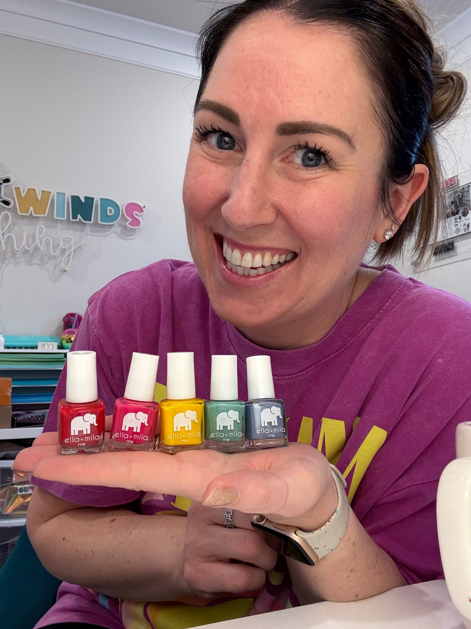 // ✨ Mommy + Me Nail time!✨// with Ella+Mila 

#ellamilapartner #ad

#LTKKids #LTKGiftGuide