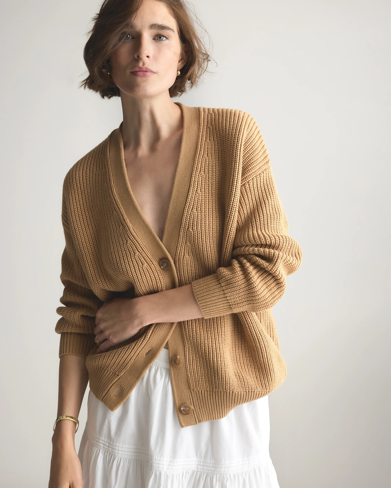 Quince | Women's OverSized Boyfriend Cardigan Sweater in Charcoal, Size Small, Organic Cotton | Quince