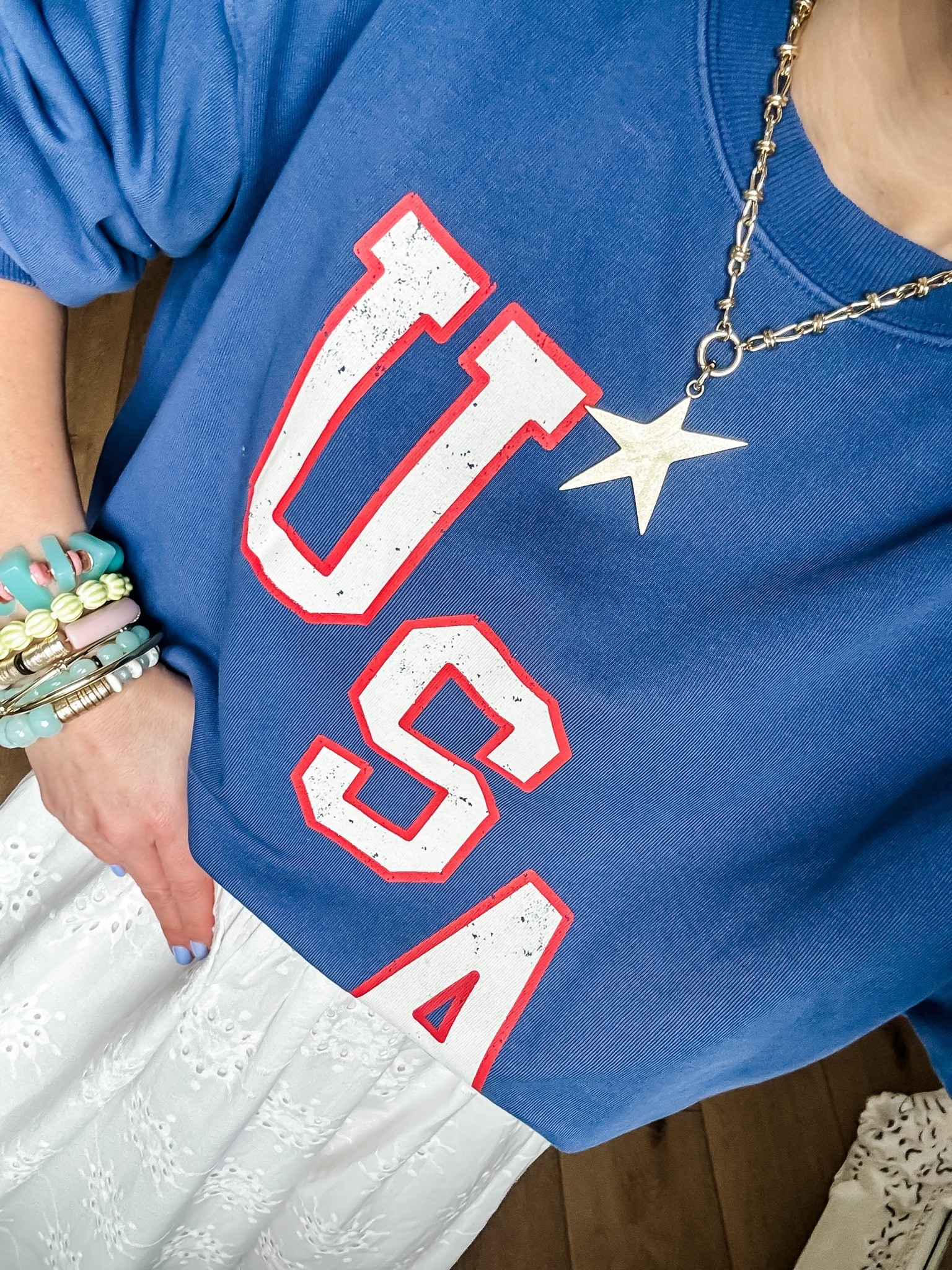 Jewelry code HOUSEOFLEO20. Small USA sweatshirt. MDW. 4th of July. Star necklace.

#LTKOver40