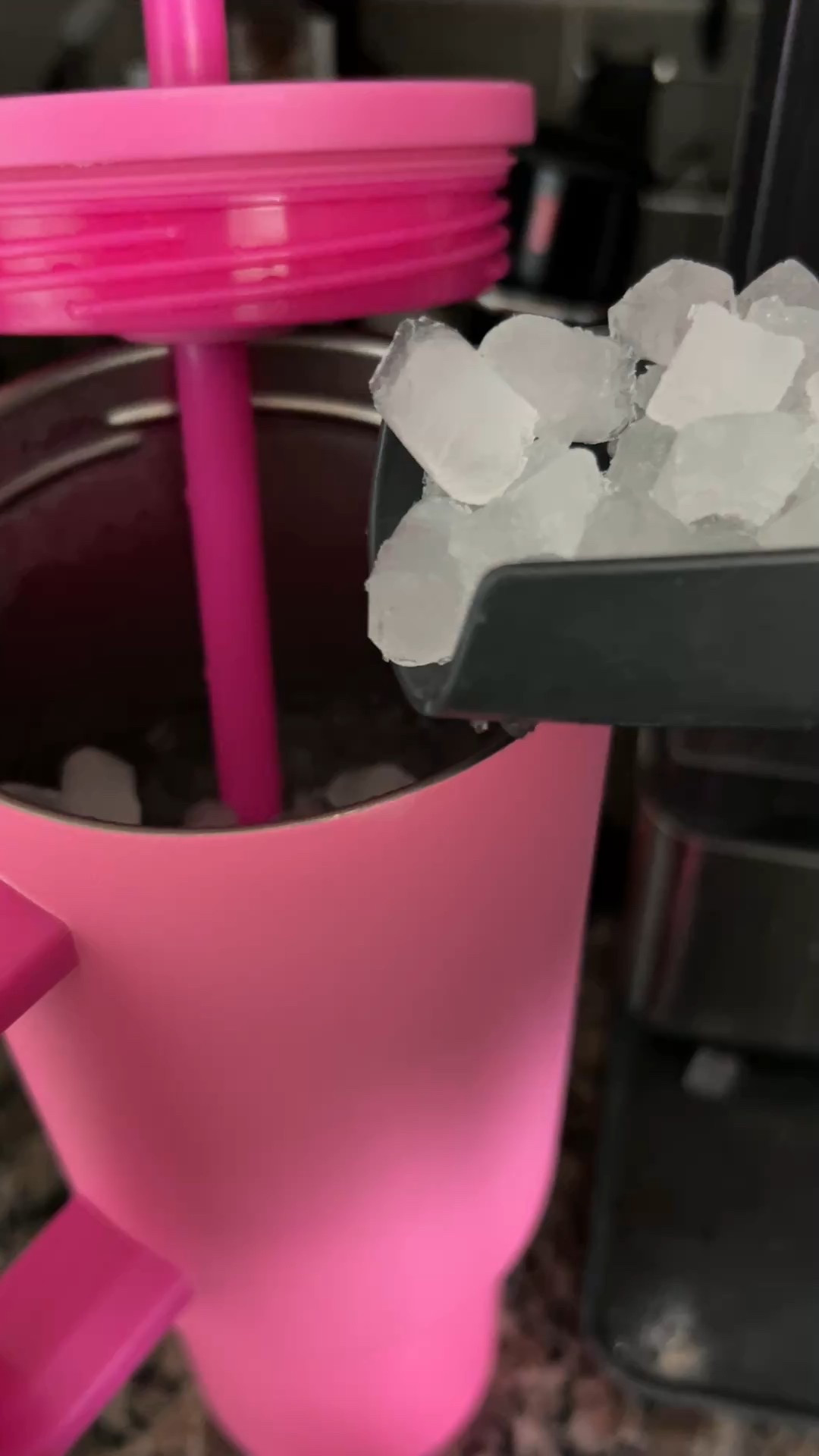 Nugget ice maker under $300 for Black Friday! 

Nugget ice, ge profile 

#LTKSaleAlert #LTKCyberWeek #LTKHome