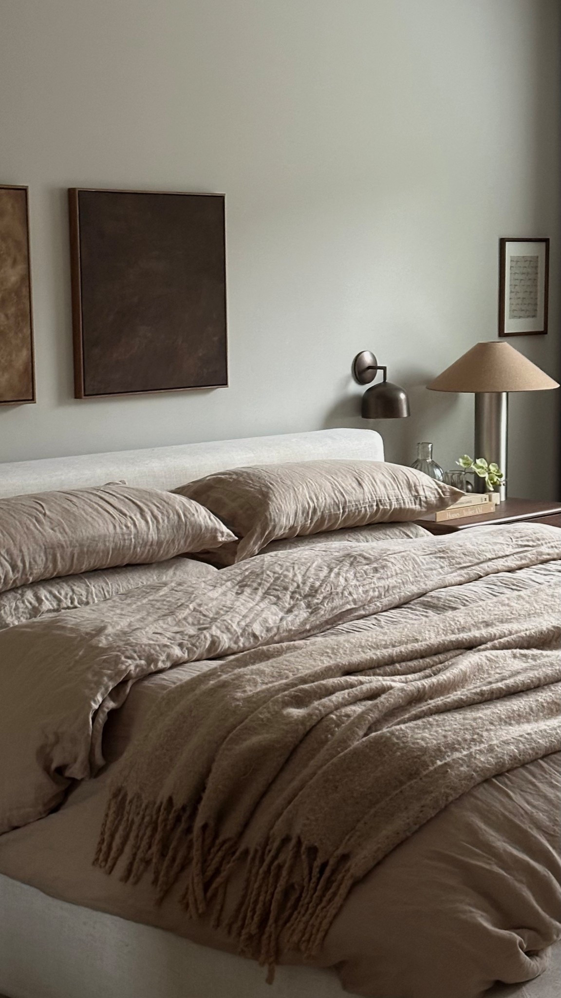 SUMMER SALE: beige bedding

#LTKHome #LTKSaleAlert