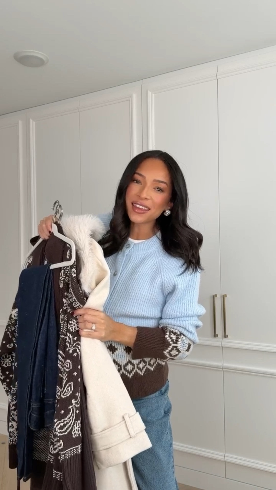 Use code AFNENA for an extra 15% OFF Abercrombie! Almost everything is up to 40% OFF + my code stacks on top!! Sizing details below 👇🏽 

Turtleneck sweater dress - S Tall Cream trench coat - M 
Fair Isle Cardigan - M 
Low Rise Baggy Jeans - 29 Long Maxi Sweater Dress - S Tall 
Brown Tailored Coat - M Tall Belted Cardigan - M 
Maternity Straight Jeans - 26 Long Black Longsleeve - M 
Faux Fur Coat - M 
Faux Leather Maternity Pants - 26 Long 

Winter Outfit 
Winter Fashion 
Holiday Outfit 
Casual Outfit 
Weekend Outfit 
Abercrombie Code 
Abercrombie Sale

#LTKSeasonal #LTKSaleAlert #LTKFindsUnder100