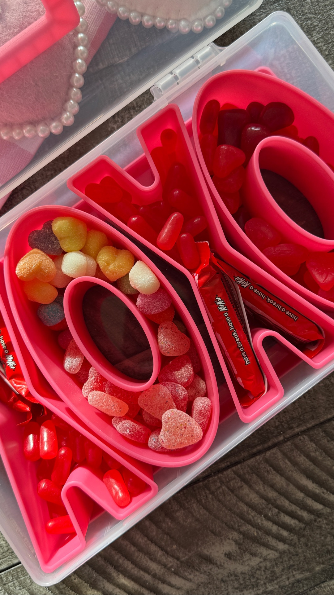 Valentine’s snackle box ♥️✨

#LTKfoodie #LTKSeasonal #LTKmomlife