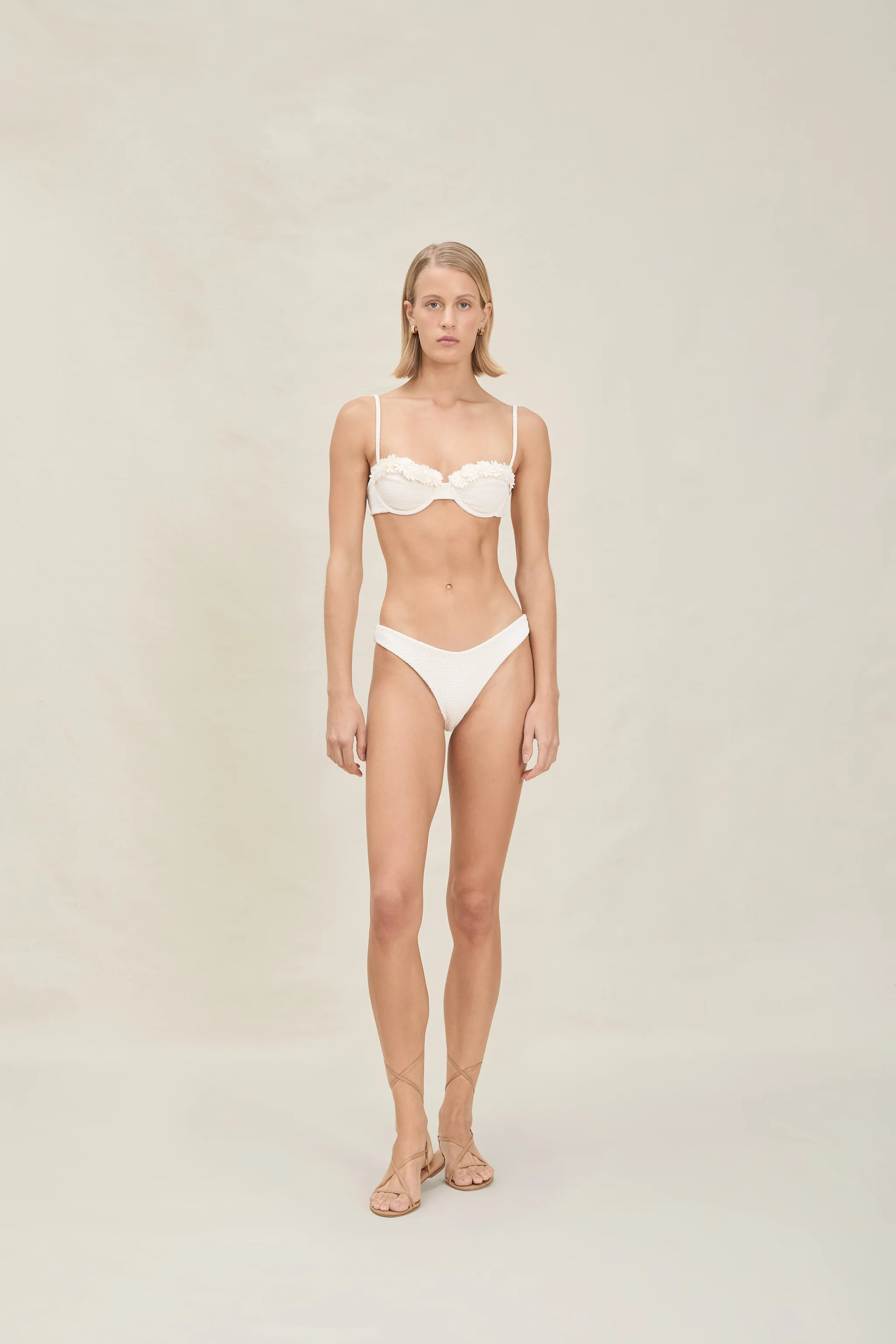 Gene Bottom | Devon Windsor