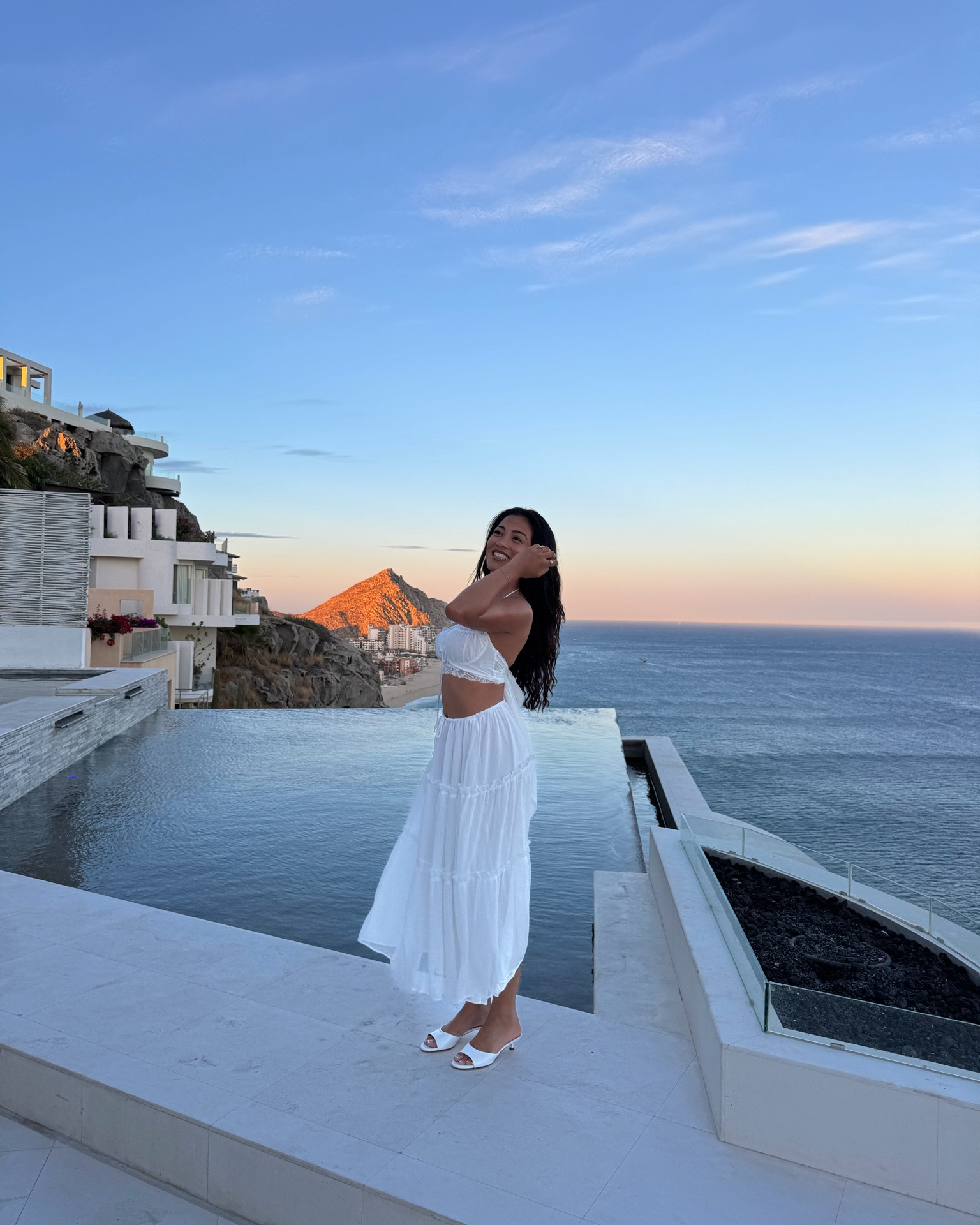 sunsets + dinner views 🤍🥂

#LTKootd #LTKPetite #LTKTravel
