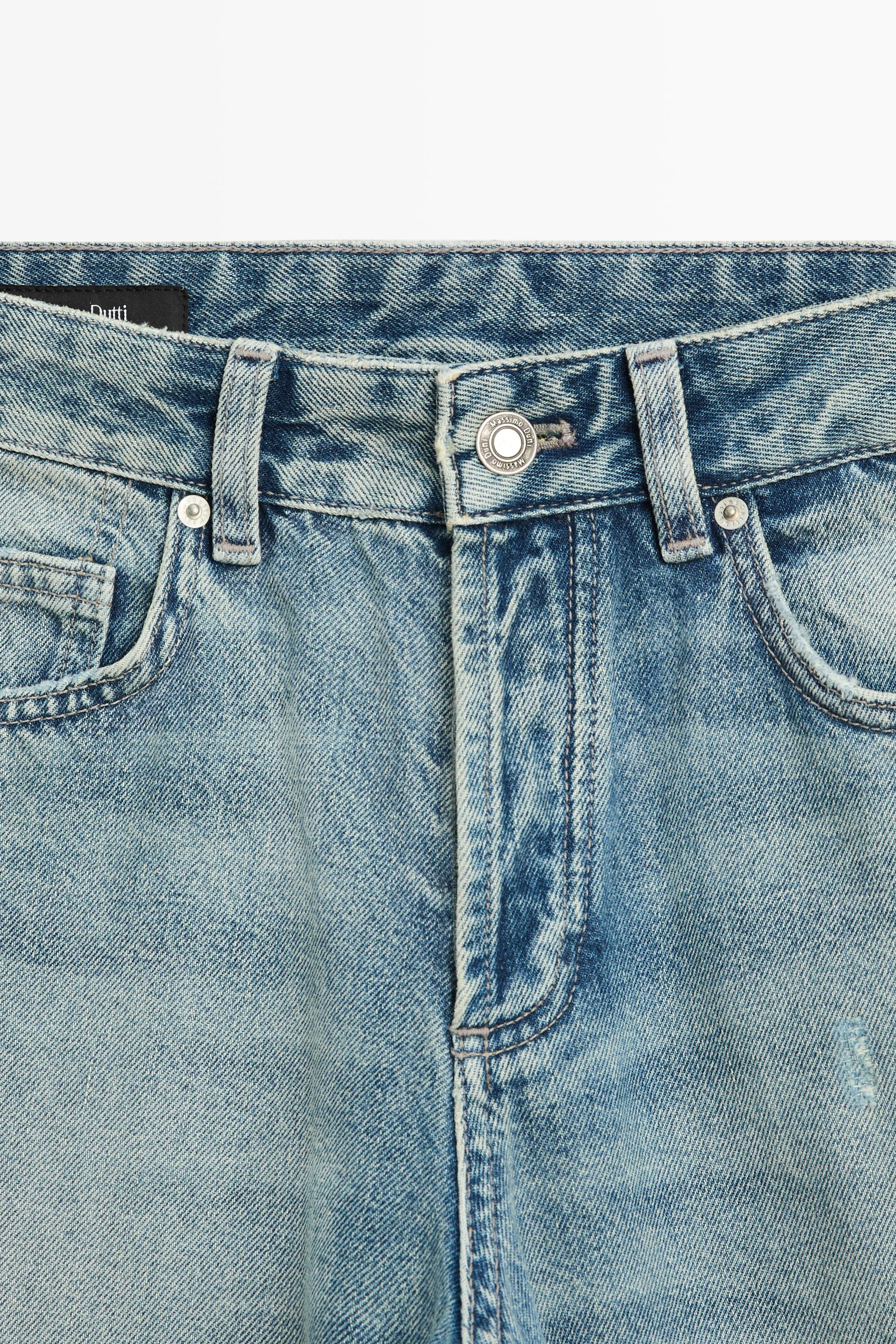 Mid-waist stovepipe jeans with frayed hems | Massimo Dutti US