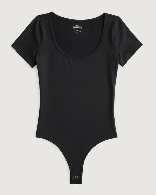 Seamless Fabric Scoop Bodysuit | Hollister (UK)