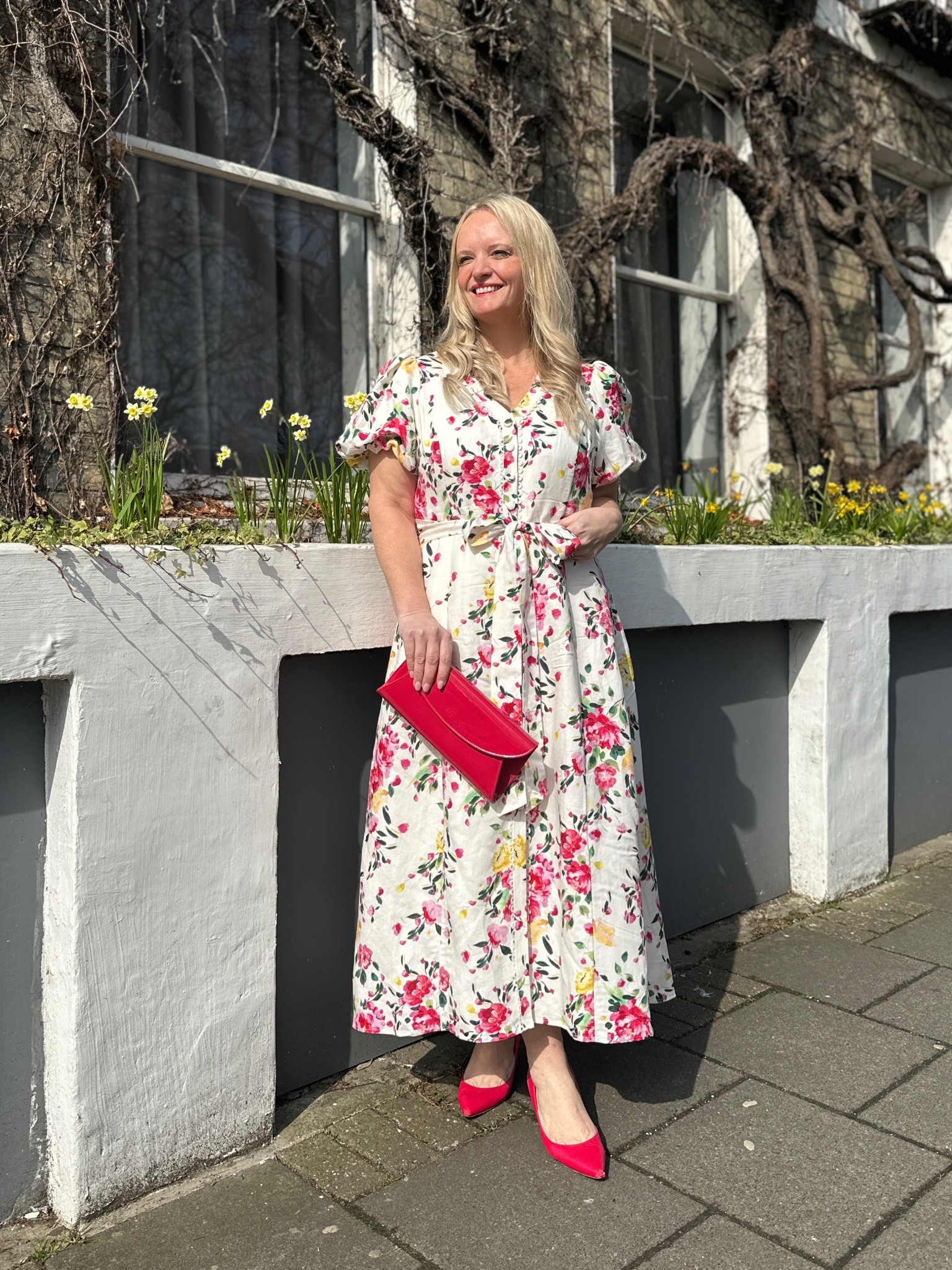 Already envisioning all the summer events I can wear this gorgeous Taylor Linen Dress from @hobbslondon to! 
With pretty lace inserts, a button front, a flattering tie waist and pockets, this is a dress that will be absolutely perfect for weddings, garden parties and days at the races.

#LTKmidsize #LTKspring #LTKAprilSpotlight