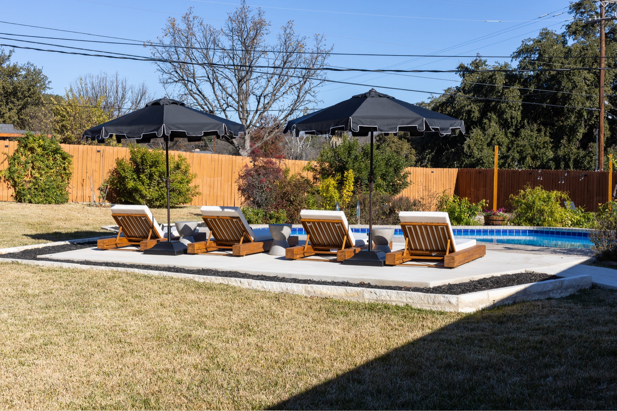 Smiles and Pearls has launched her new Airbnb. Candice went with a modern vintage design for this rancher. 

Home design, modern home decor, Airbnb superhost, home decor, target home decor, Amazon home finds, Amazon home decor, Studio McGee, Threshold, Target home, Target home finds, Target run, Airbnb host, Magnolia Hearth and Hand, Home Depot, Home Depot furniture, living room, bedroom, coffee table, bedding, nursery, new home

#LTKstyletip #LTKhome #LTKplussize