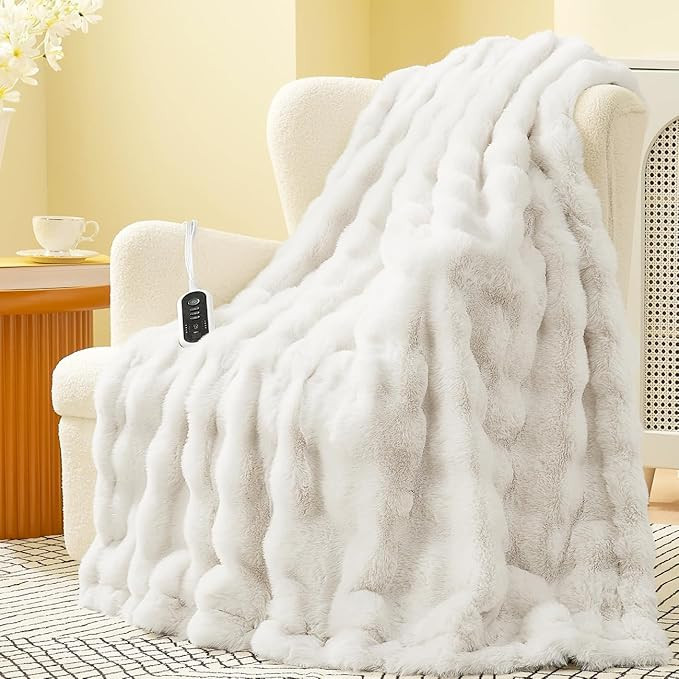 Amélie Home Heated Blanket for Couch, Bubble Faux Fur Electric Throw Blanket with 8 Heat Setting... | Amazon (US)