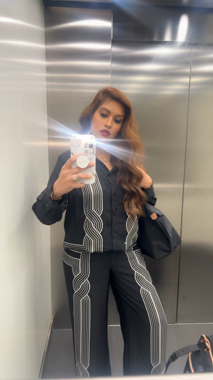 2Pc Co Ord in Size medium.


#LTKworkwear #LTKautumn #LTKuk