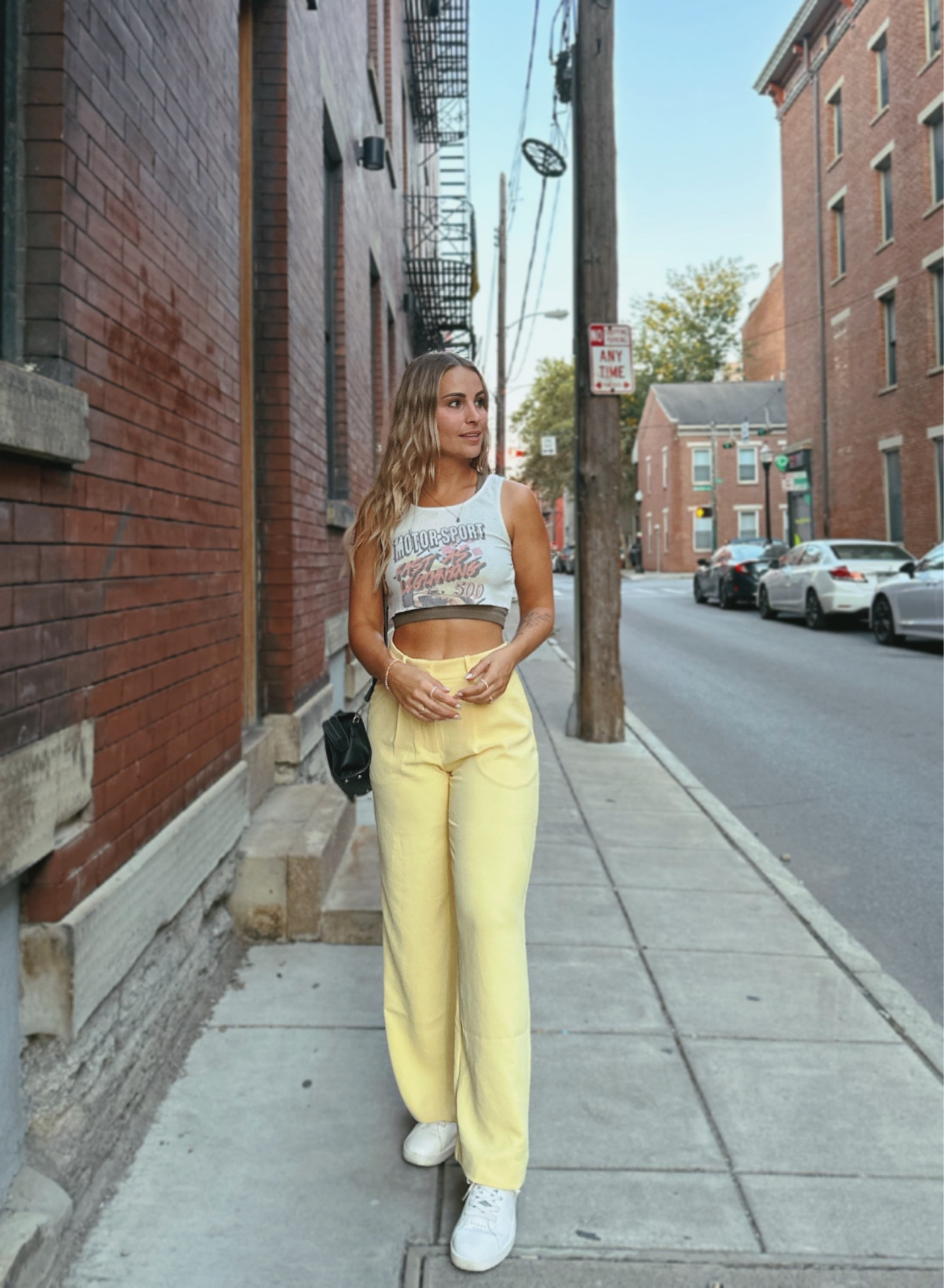 Last night’s fit 💛🫶🏼 these pants are only available in a few sizes, but they have a ton of other colors/similar styles! 

#LTKfindsunder100 #LTKstyletip #LTKSeasonal