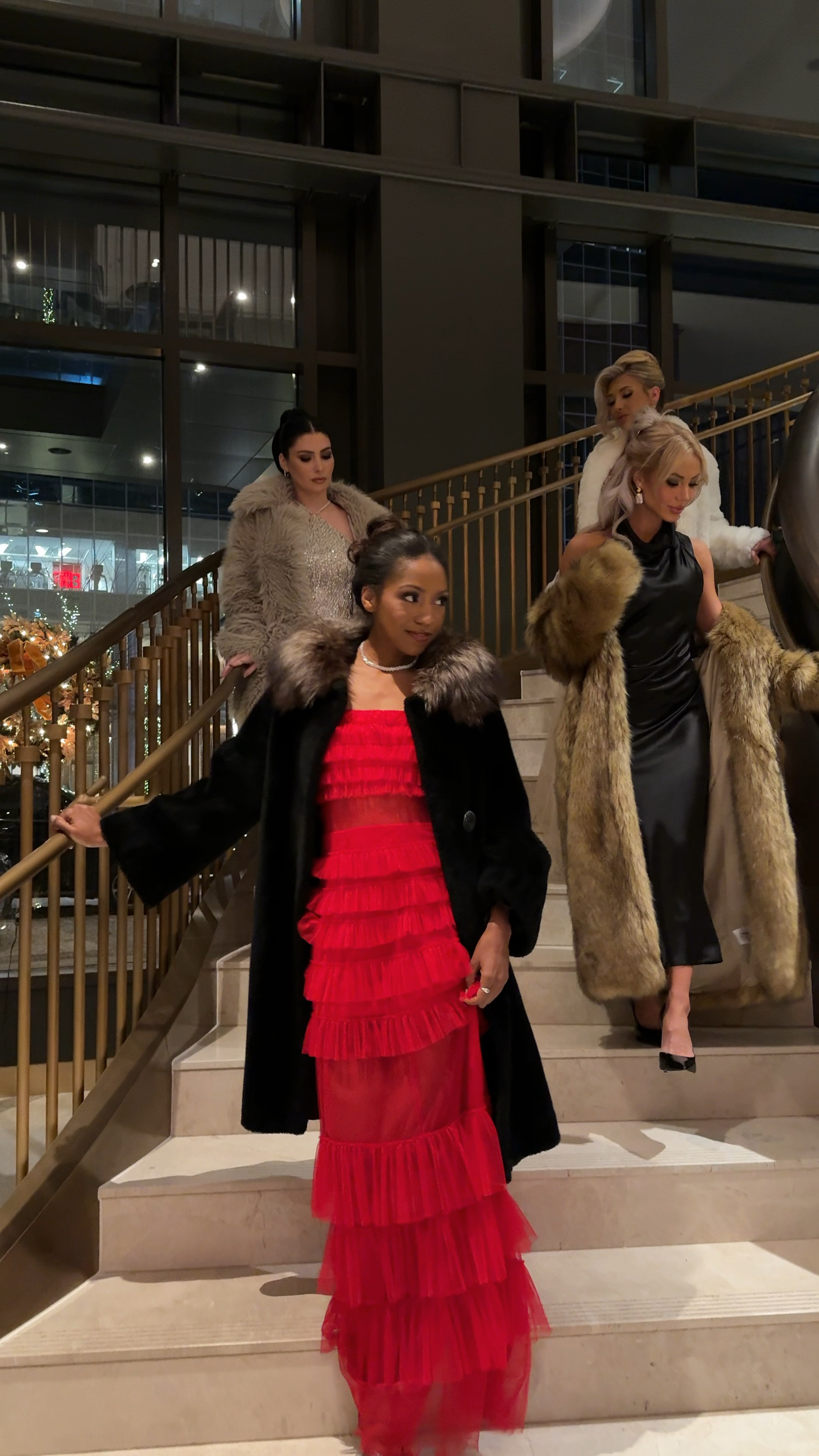 💃🏾

#LTKWorkwear #LTKHoliday #LTKWatchNow